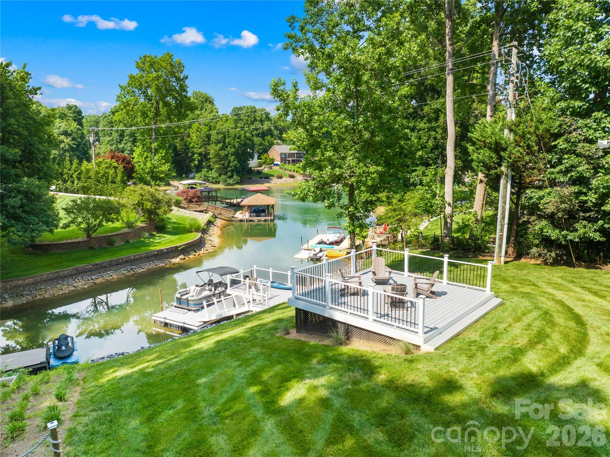 2474 Green Point Lane — photo