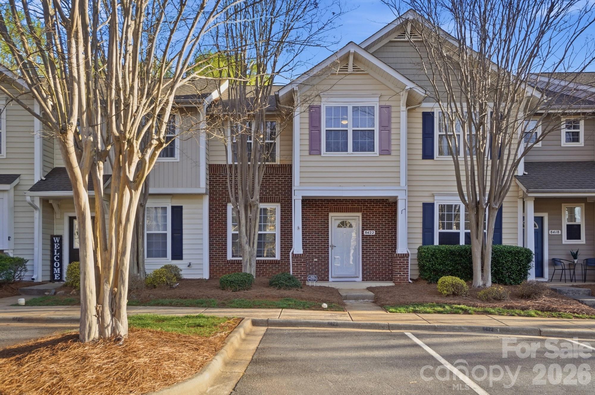 8422 Chaceview Court — photo