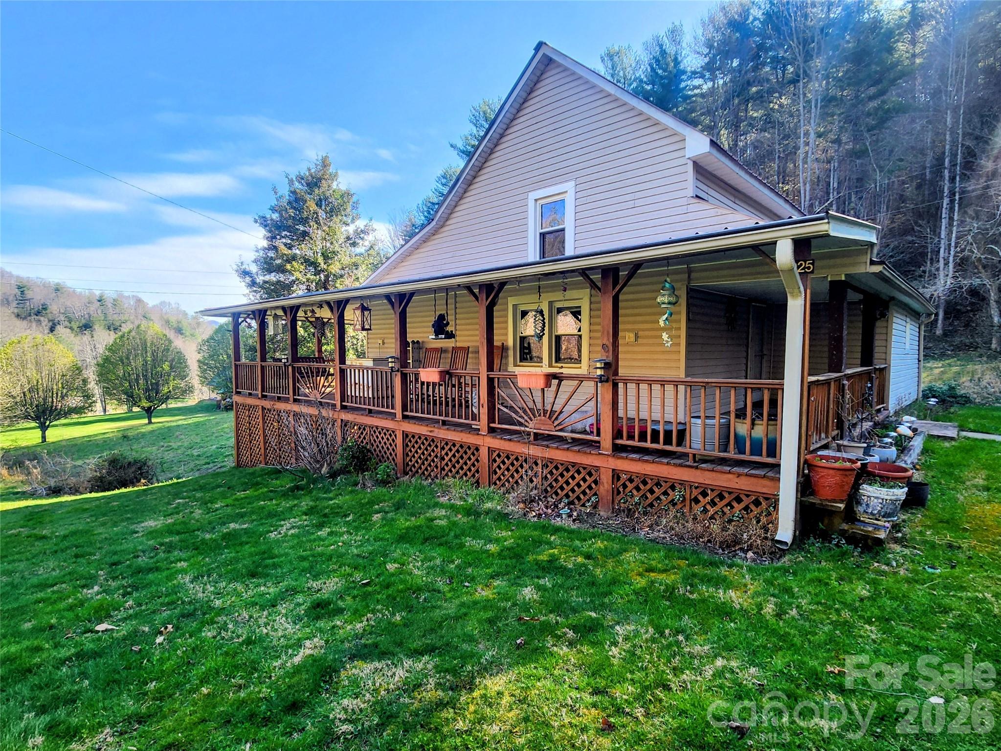 1025 Chandler Cove Road — photo