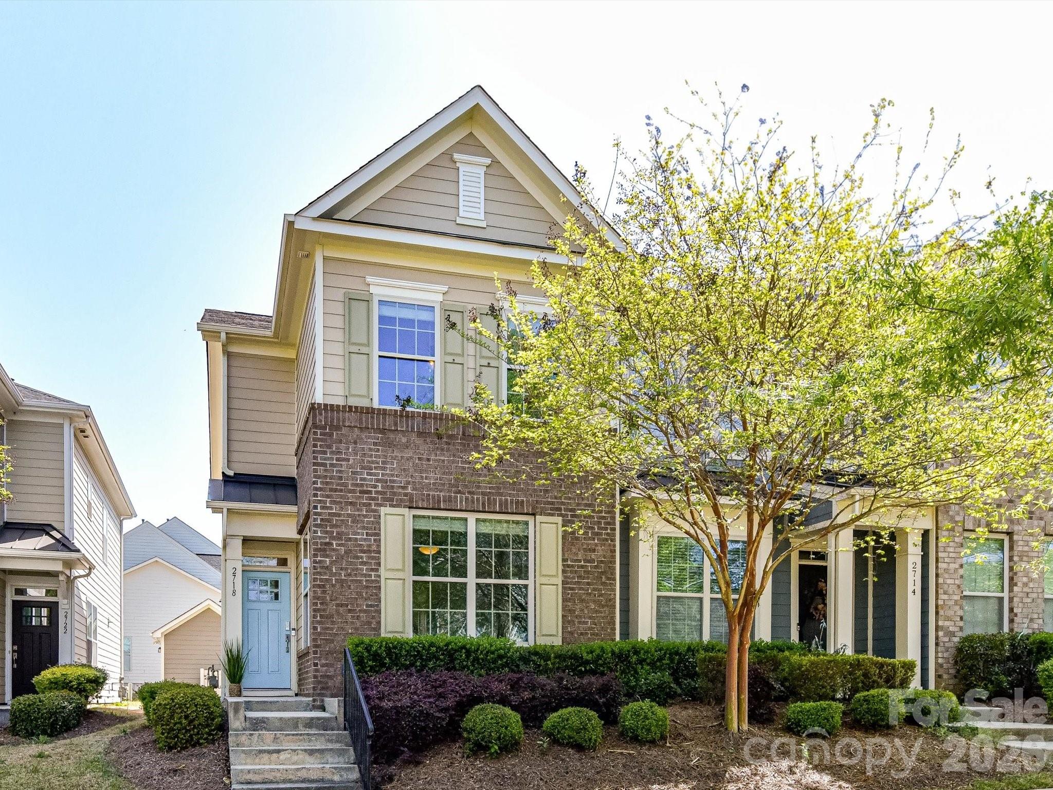 2718 Tranquil Oak Place — photo