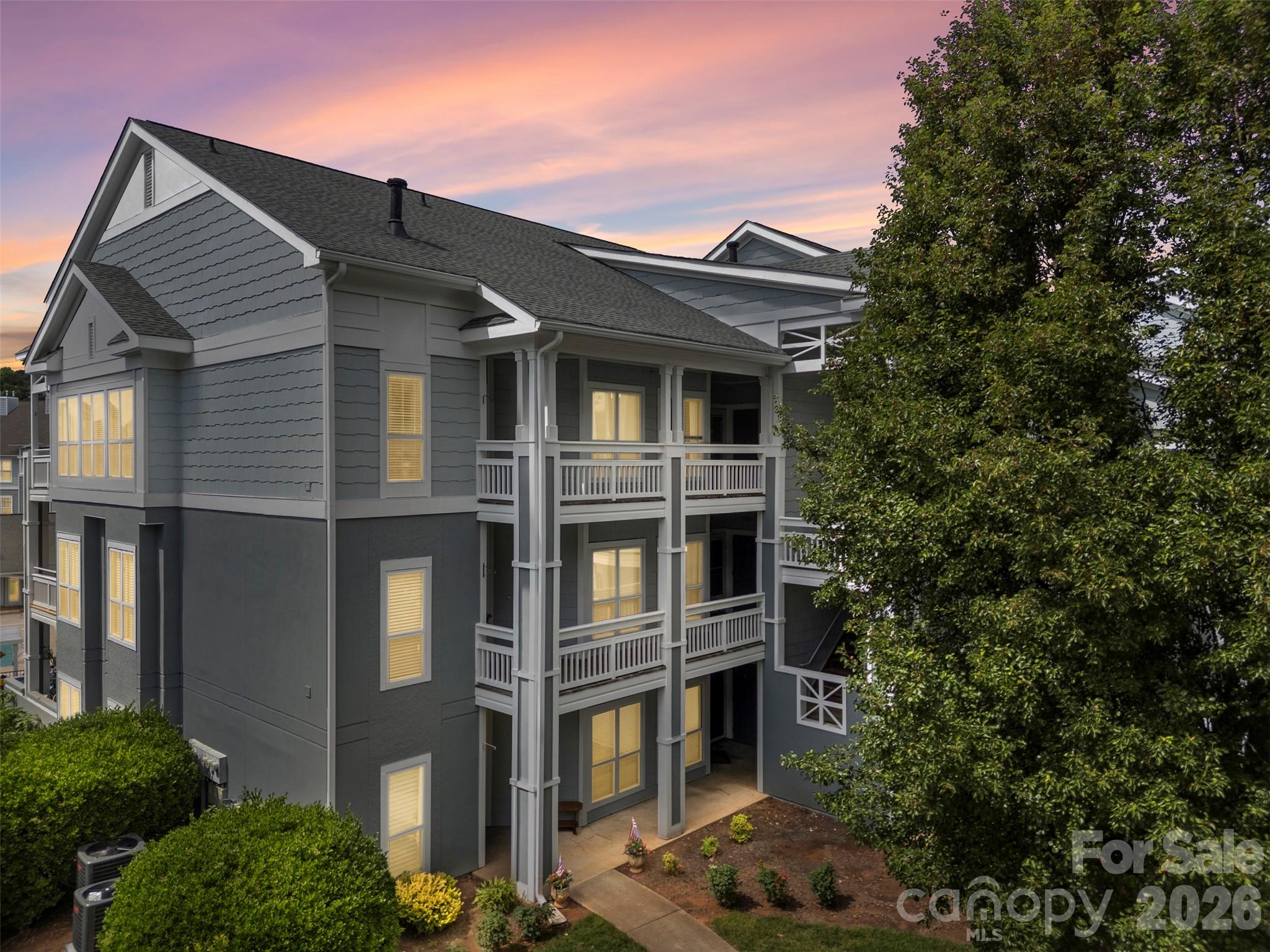 18824 Nautical Drive 33 — photo