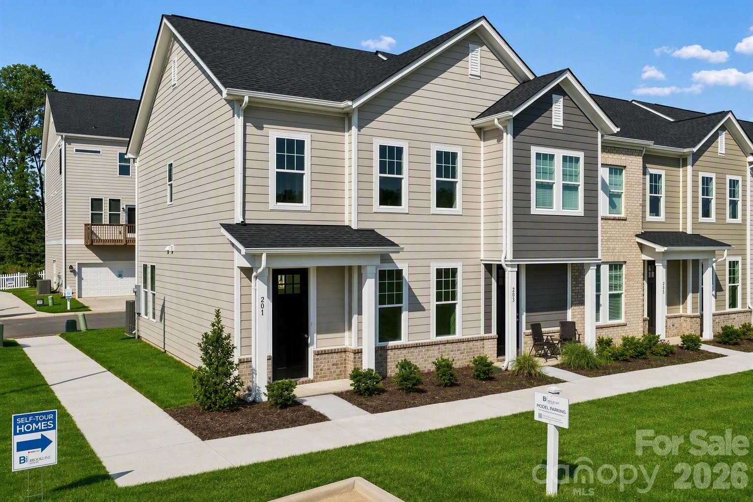201 Vanguard Lane 13 — photo