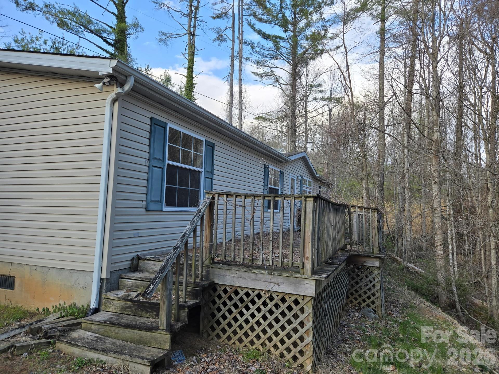 6 Woodland Street — photo