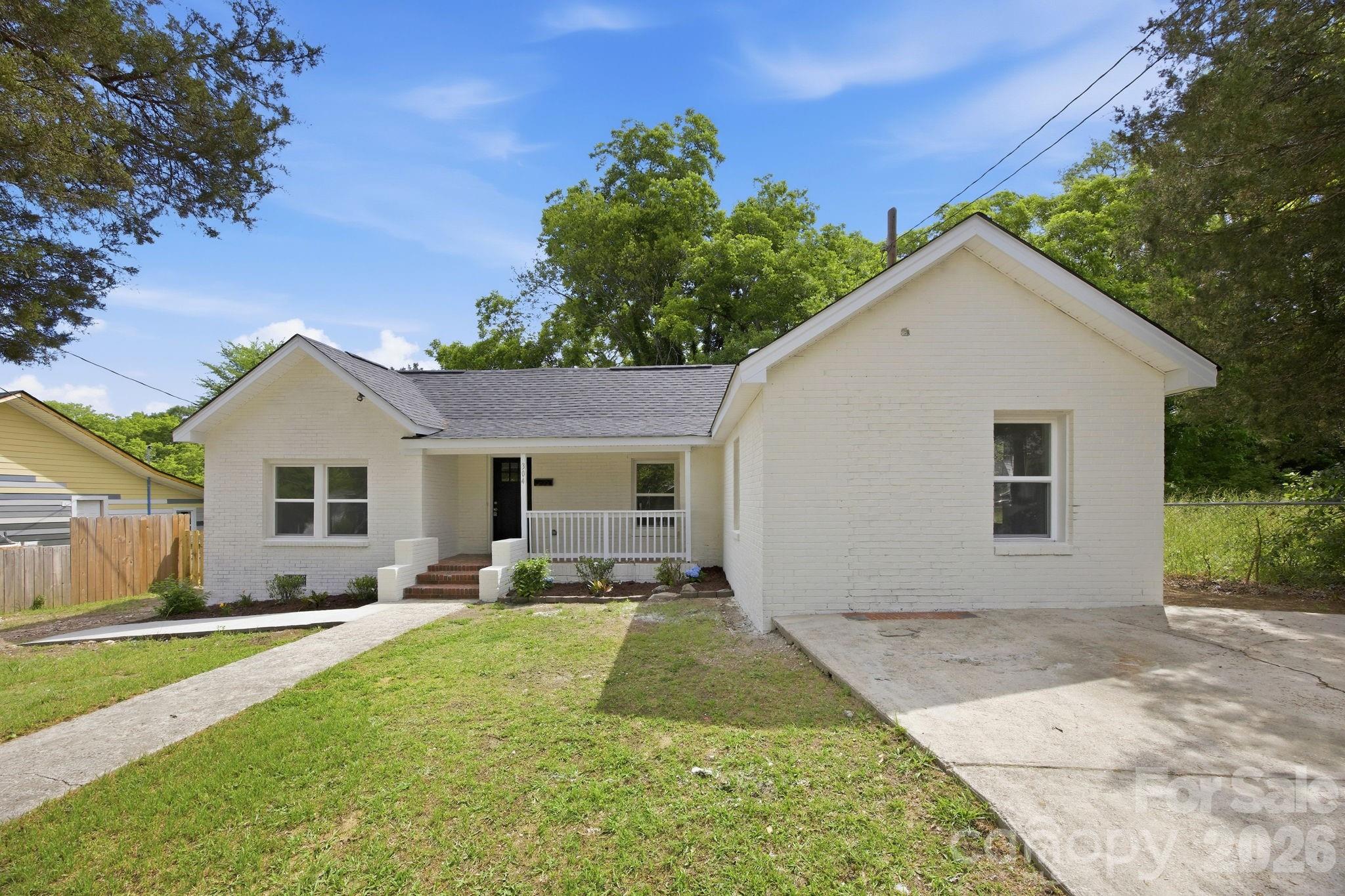 304 Ashford Street — photo