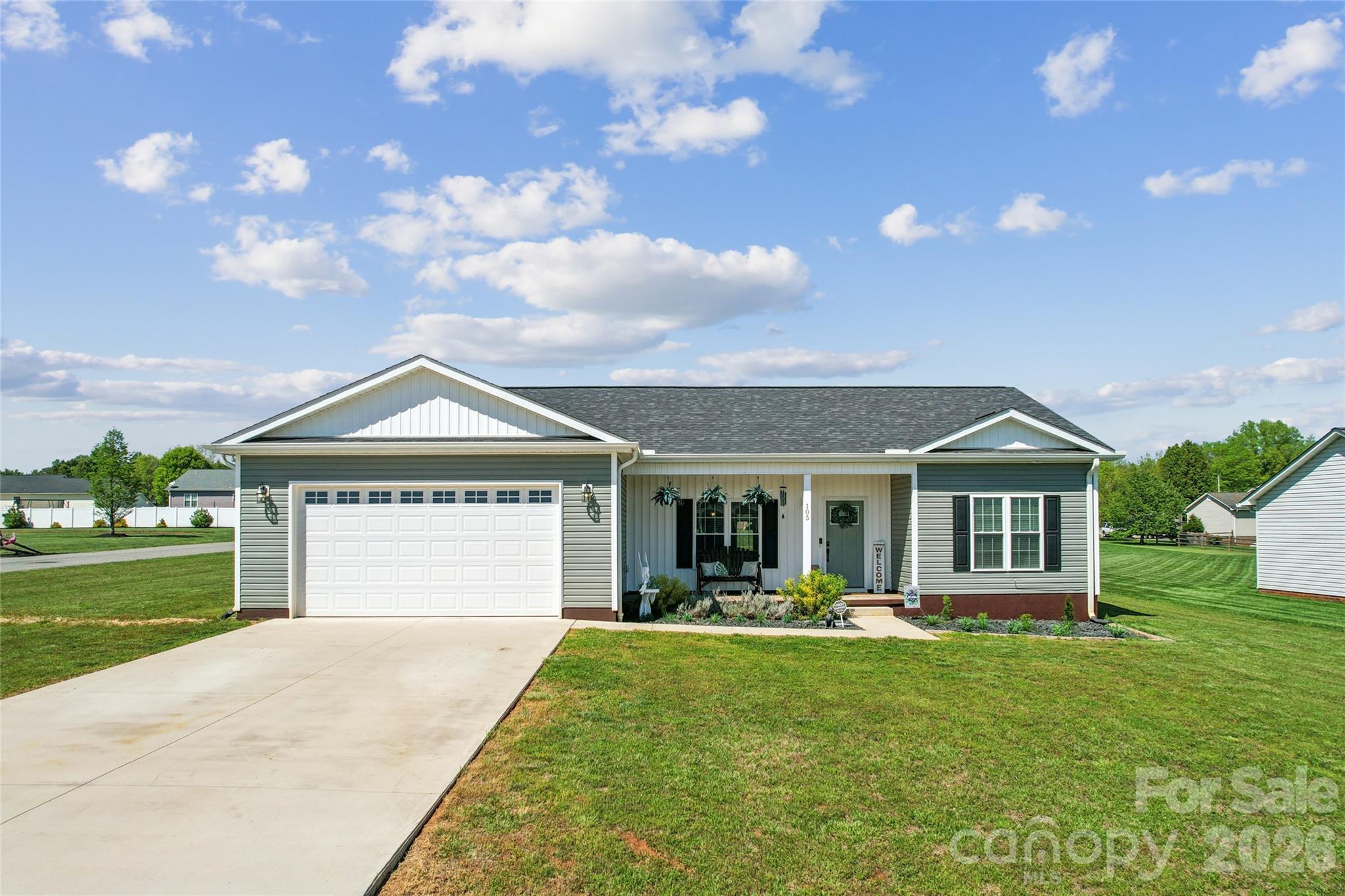 105 E Dundee Court — photo
