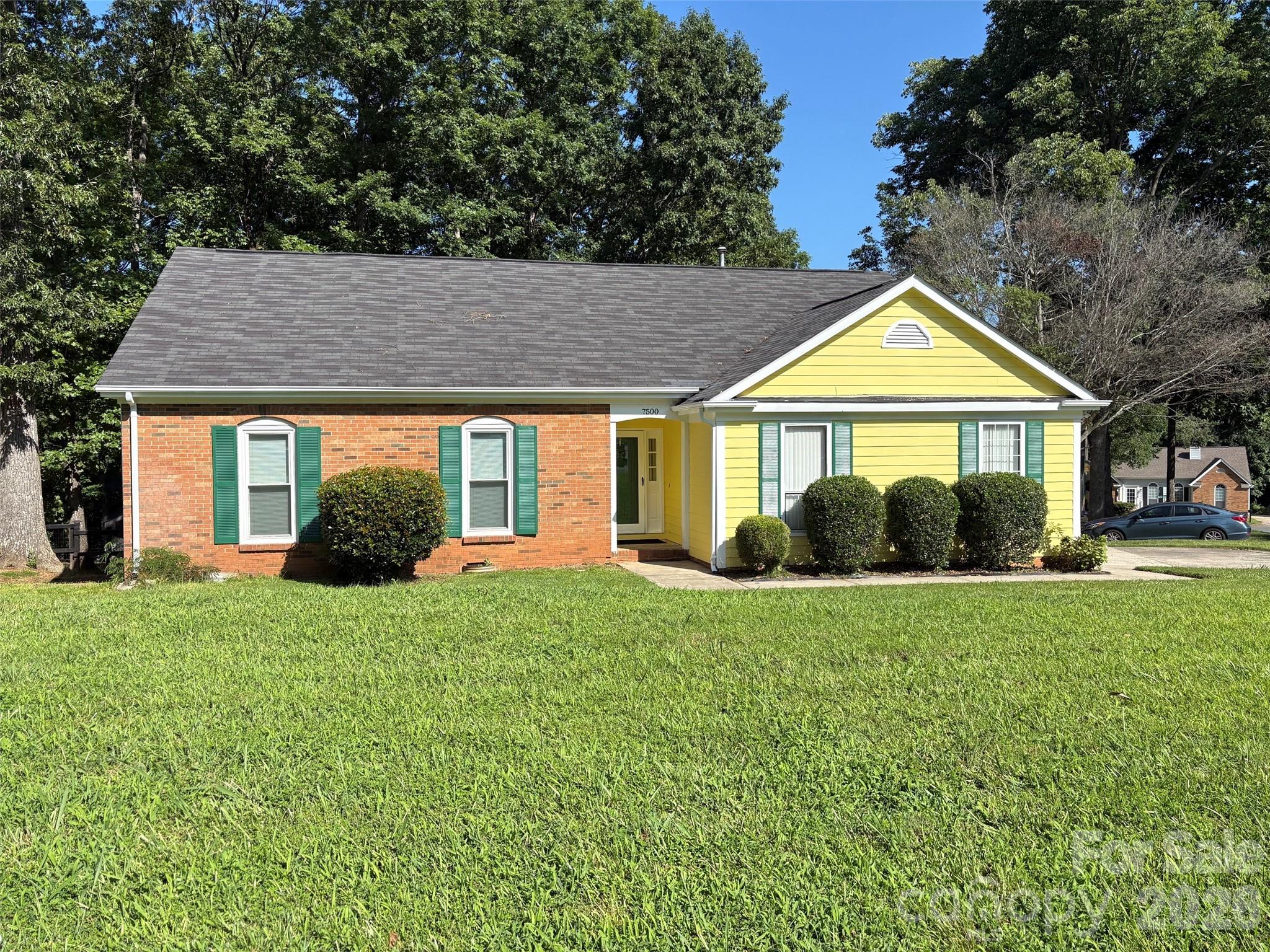 7500 Swedish Ivy Lane — photo
