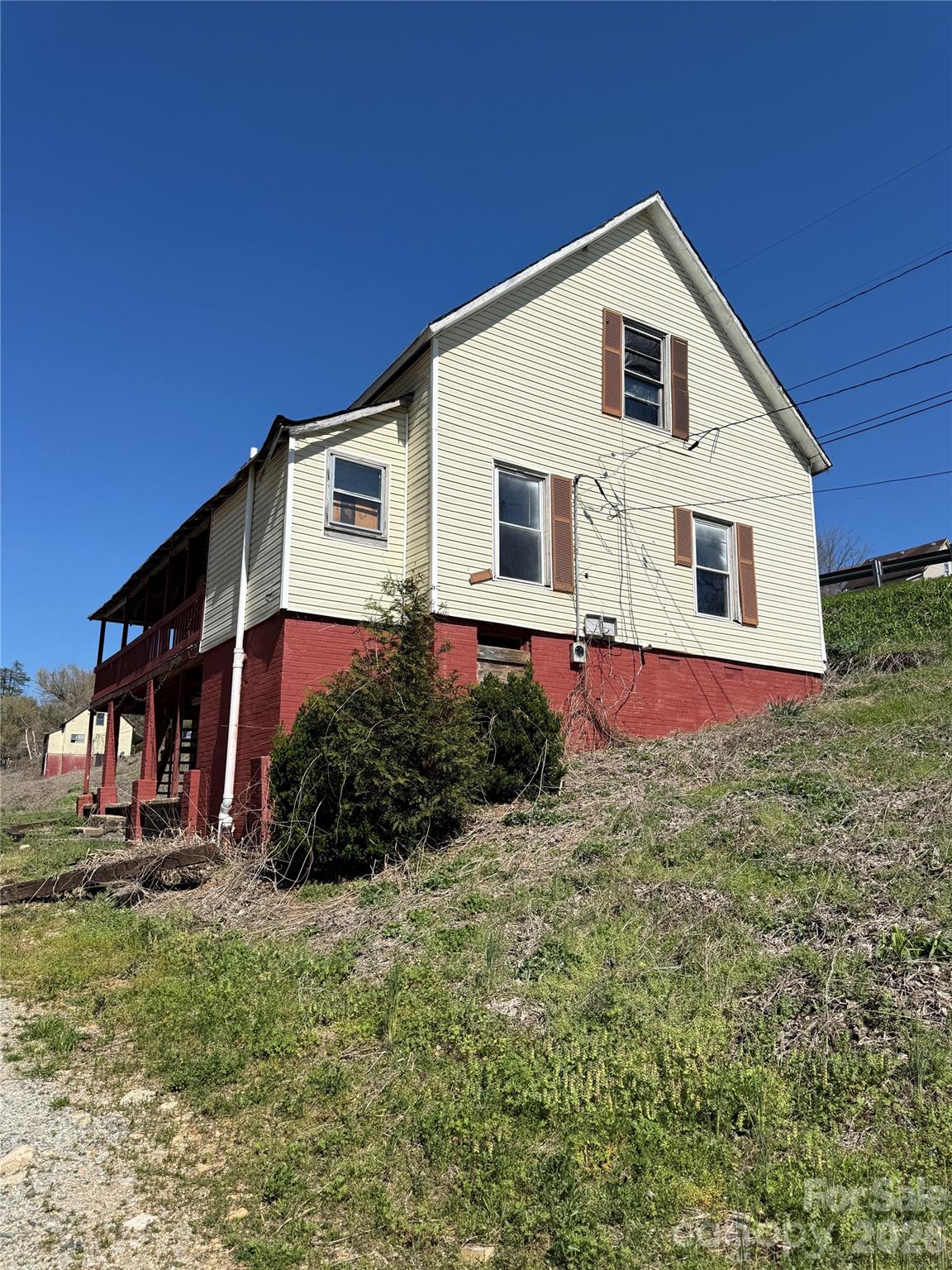 100 Hickory Street — photo