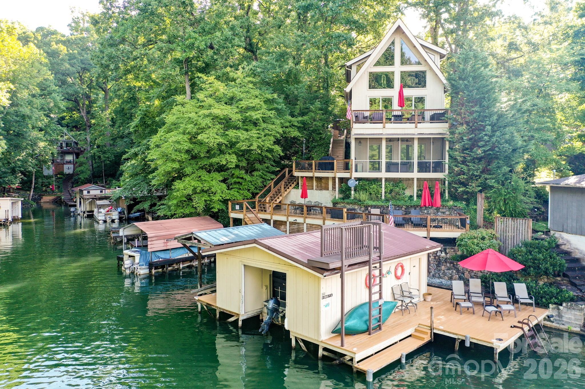 130 Edwards Point — photo
