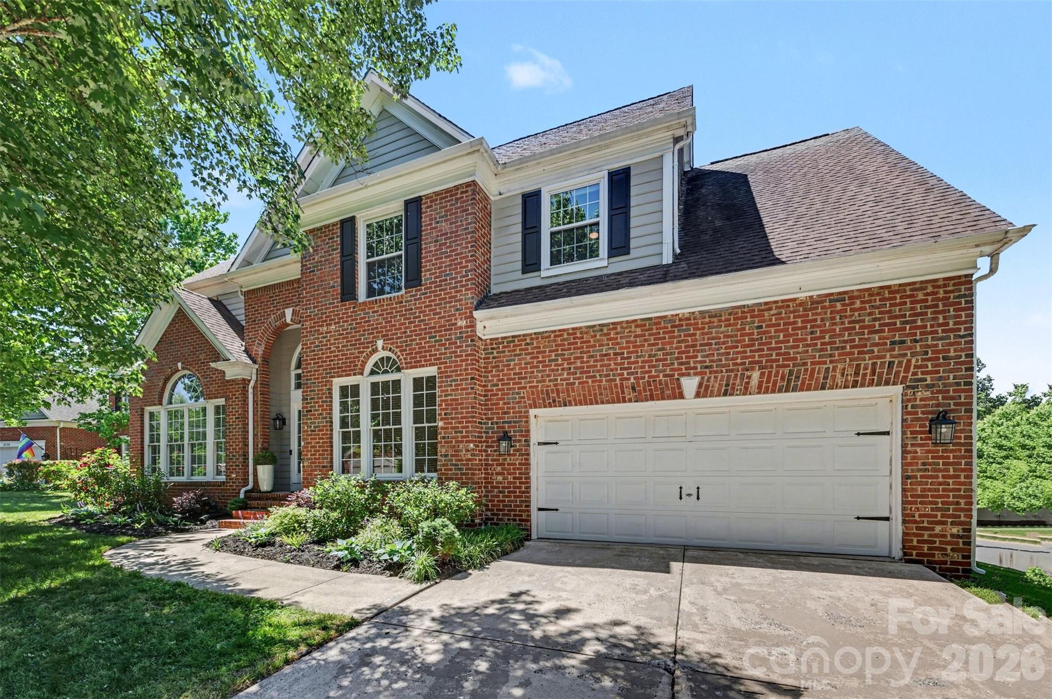 6213 Knightsgate Court — photo