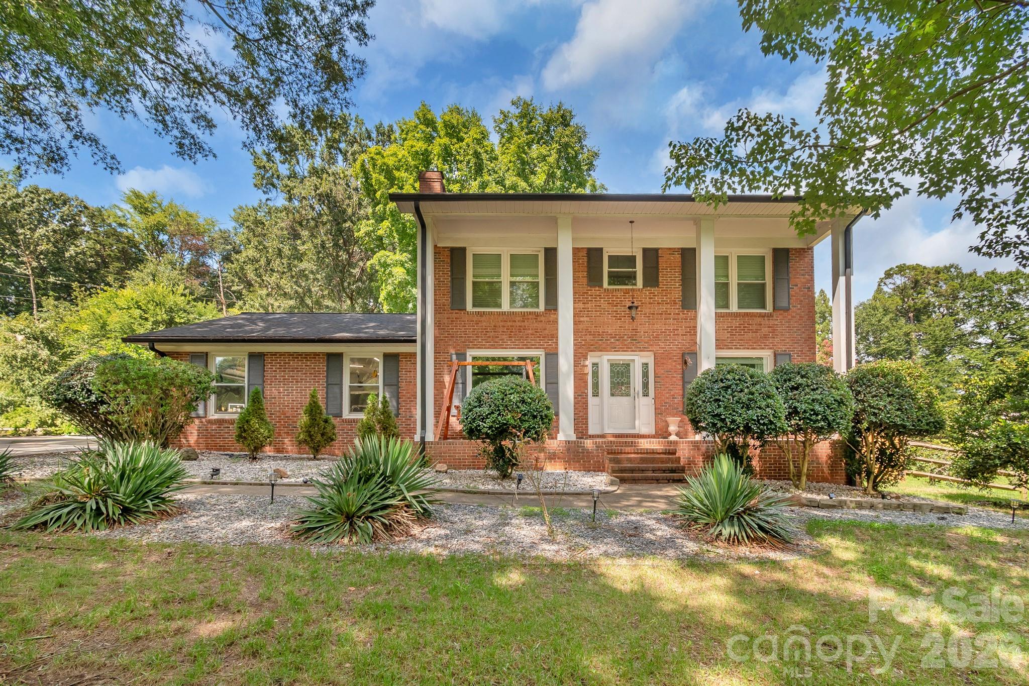 6070 Ferncliff Drive — photo
