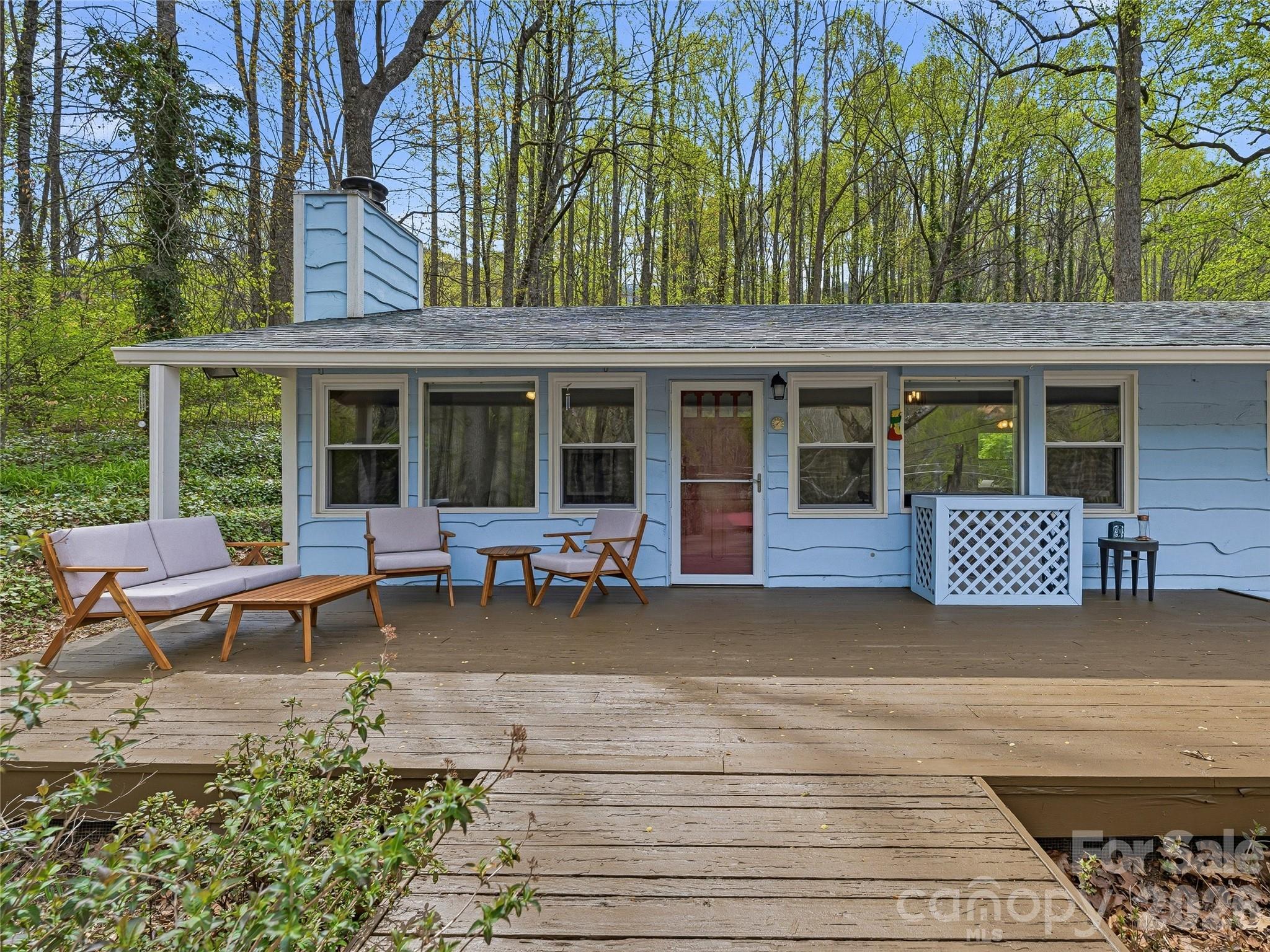 36 Dogwood Drive — photo