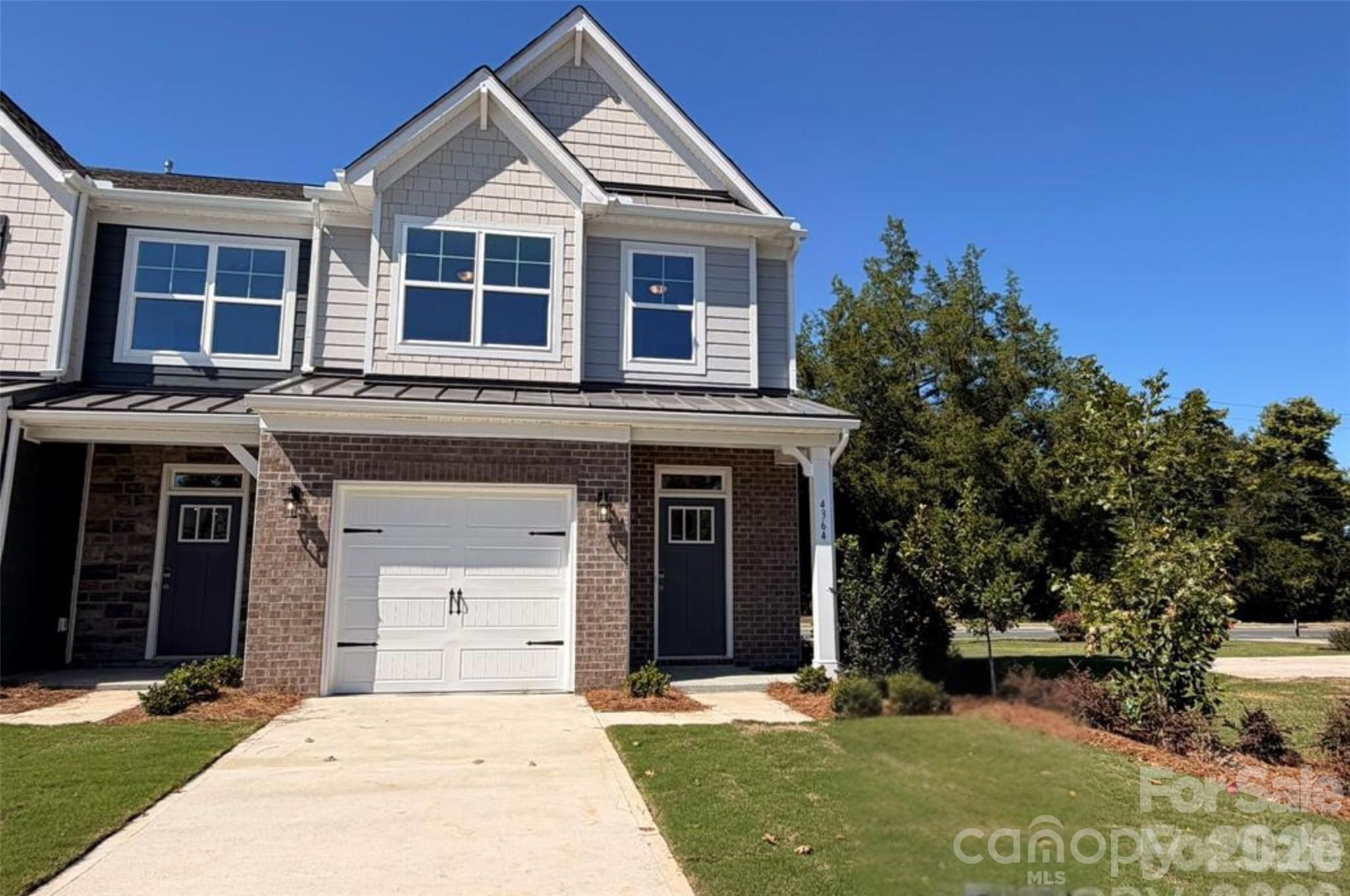 4364 Black Court — photo