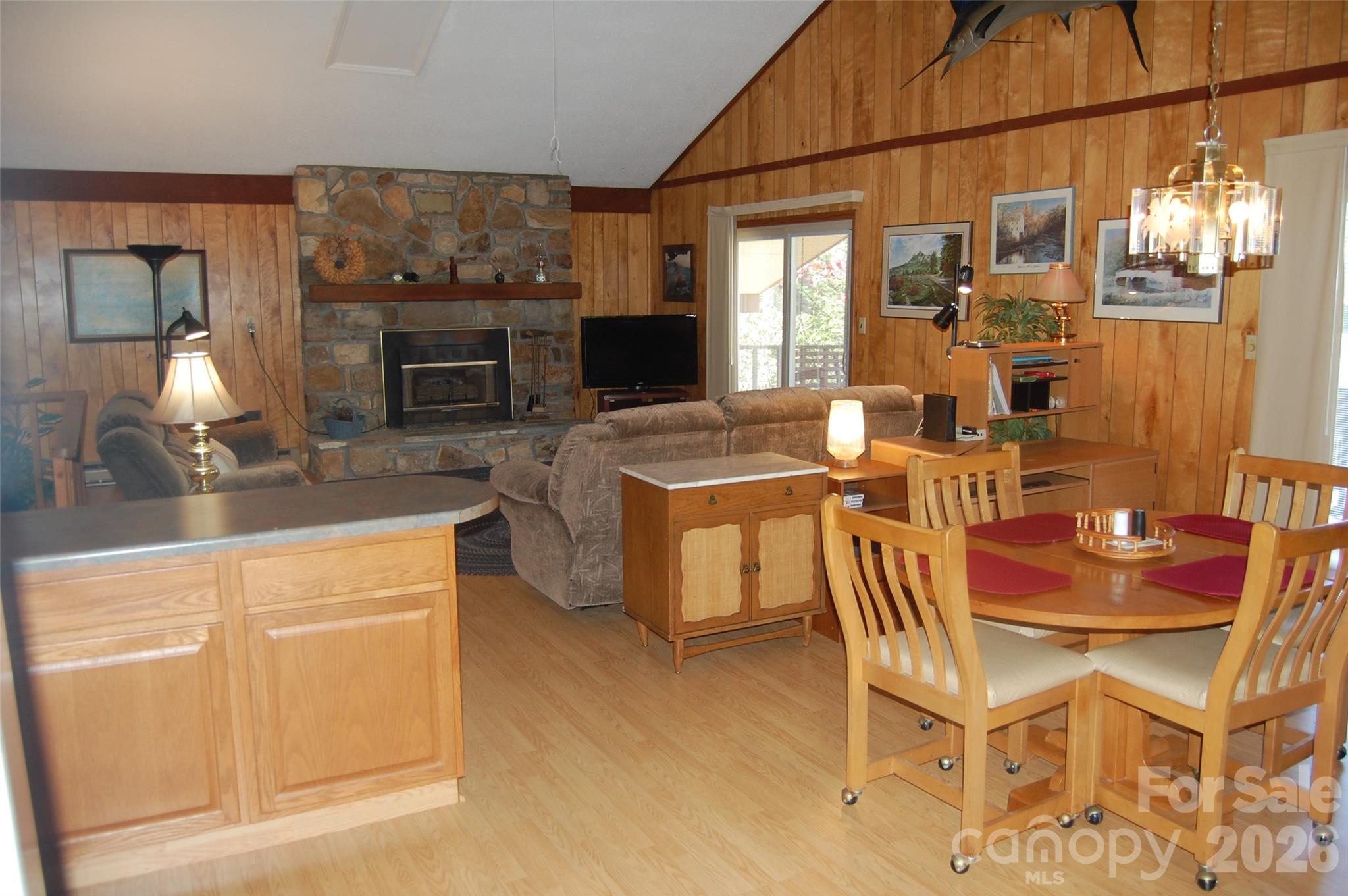 61 Dew Drop Loop, Newland, NC 28657 — photo 3