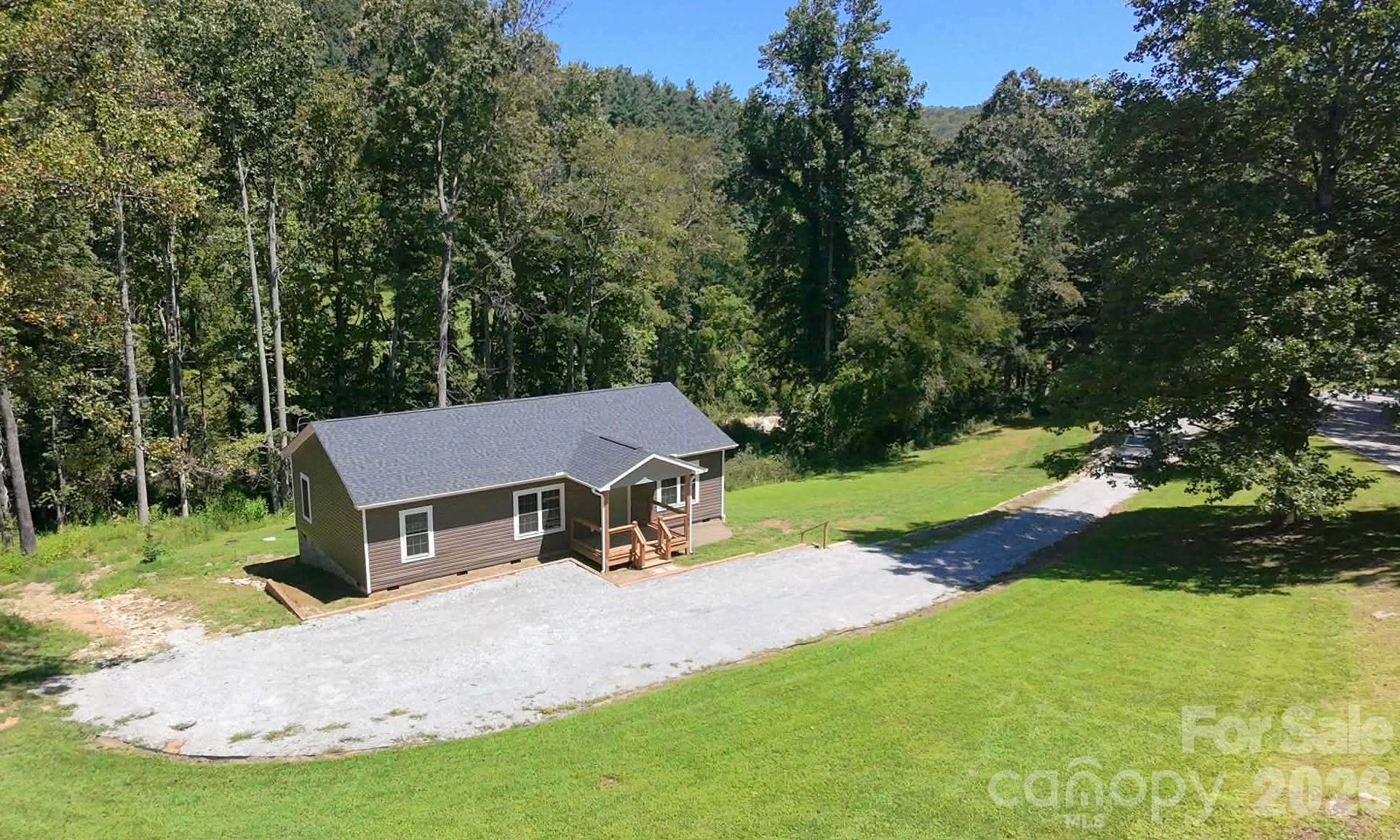 784 Bearwallow Mountain Road — photo