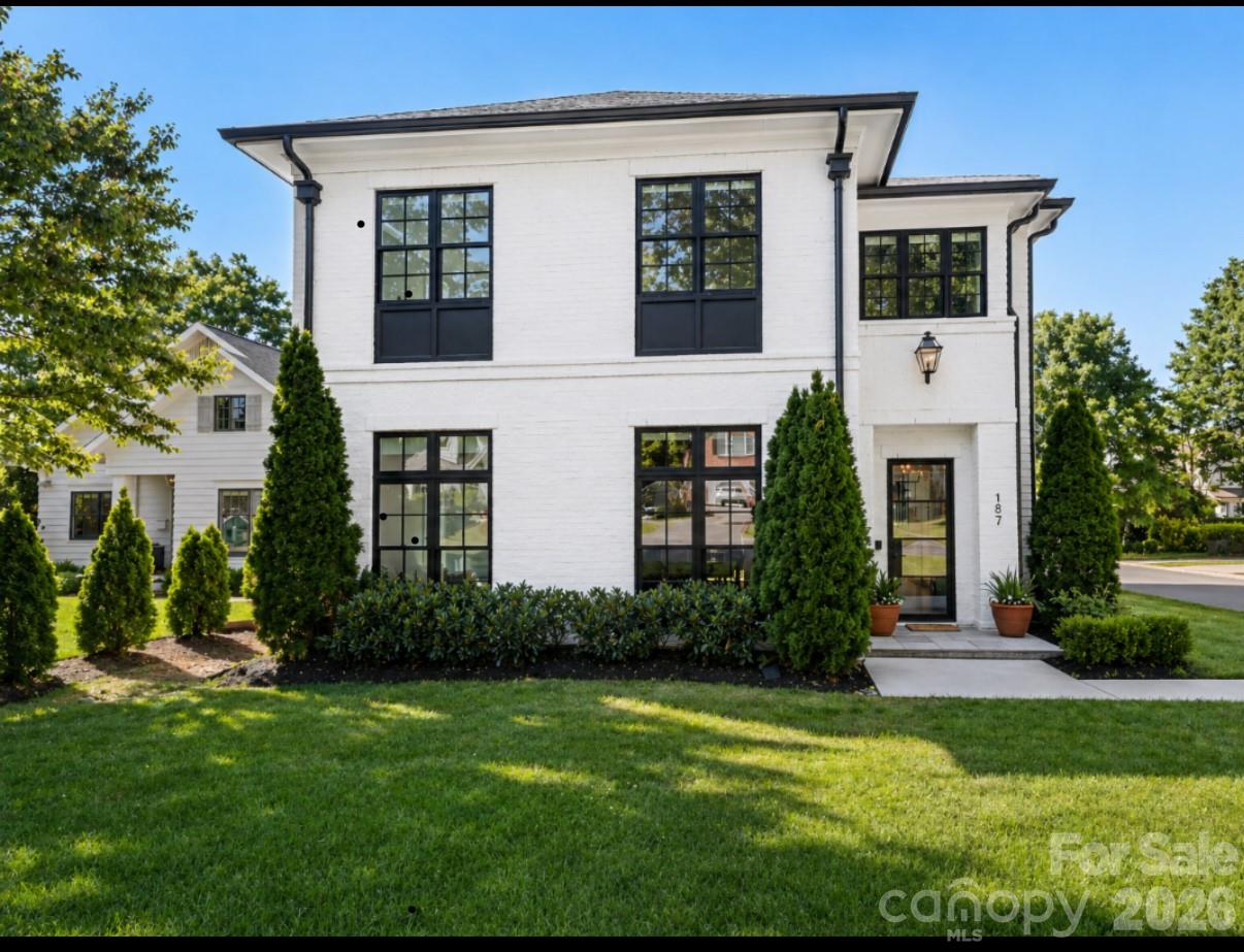 187 N Canterbury Road — photo