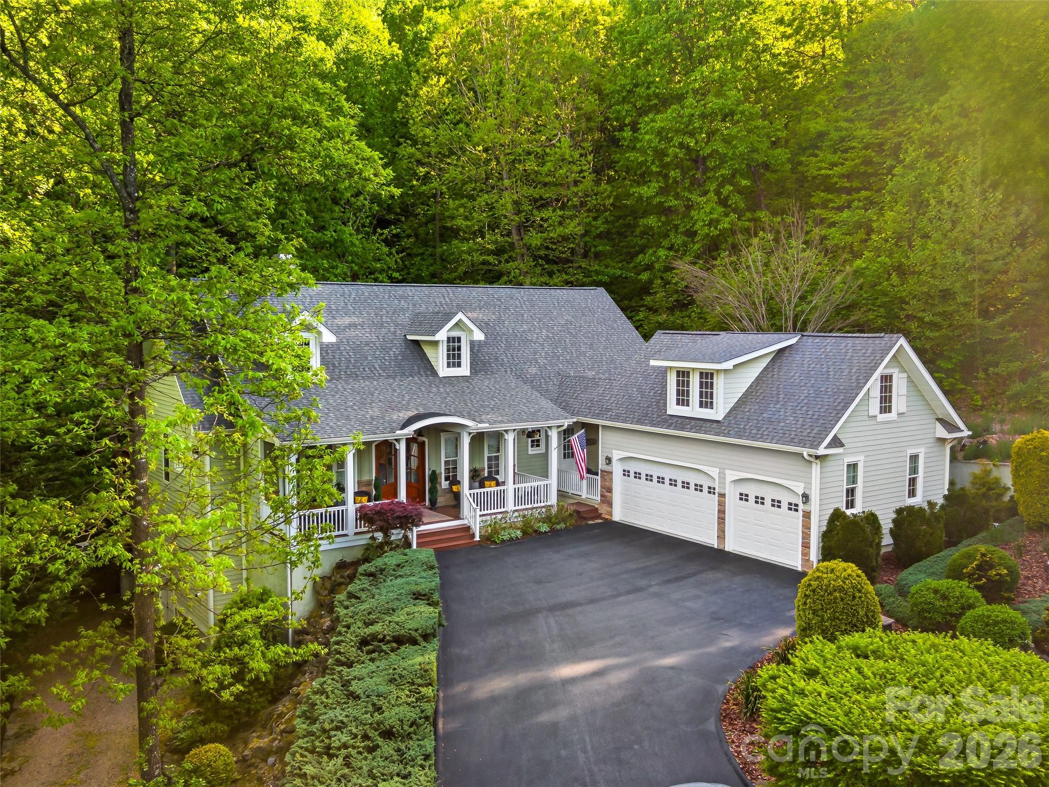 329 Kenmure Drive — photo