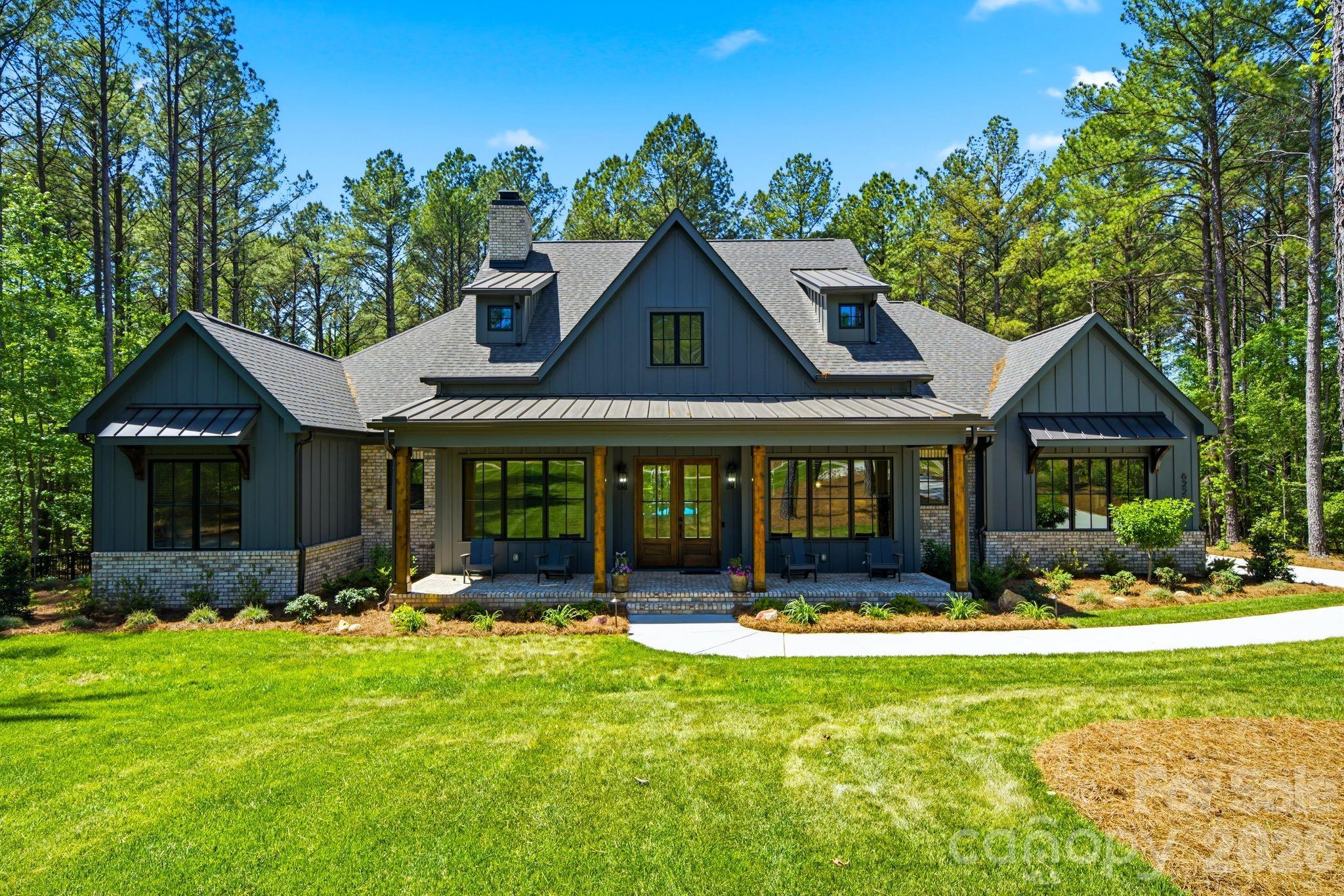6223 Chimney Bluff Road — photo
