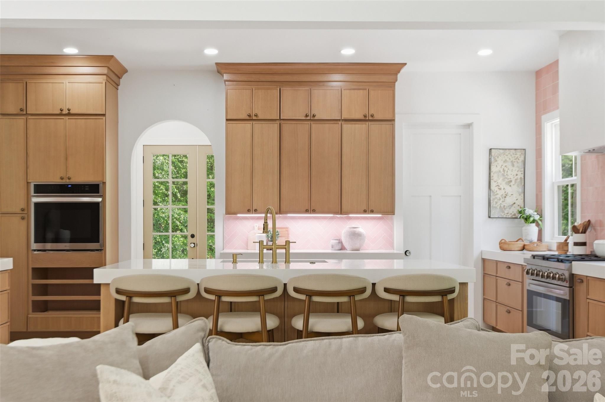 1325 Gateshead Lane — photo