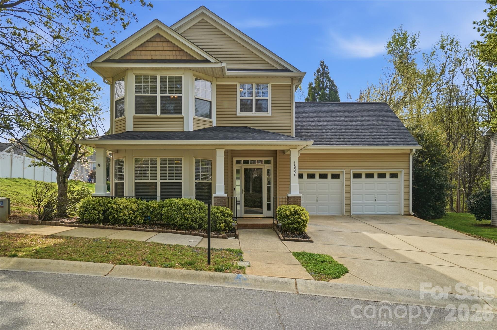 18334 Flagman Circle — photo