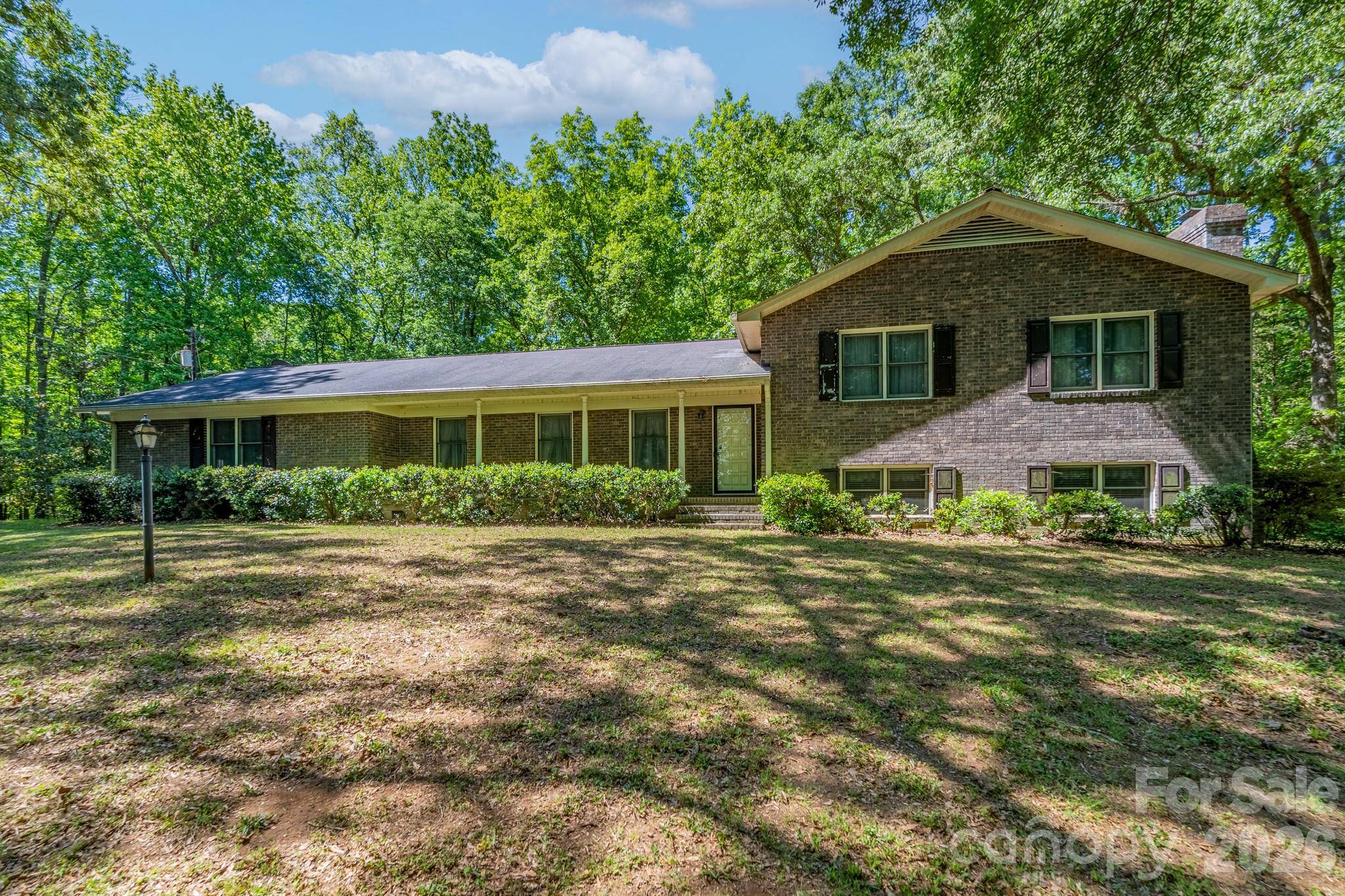 1836 Westbrook Road — photo