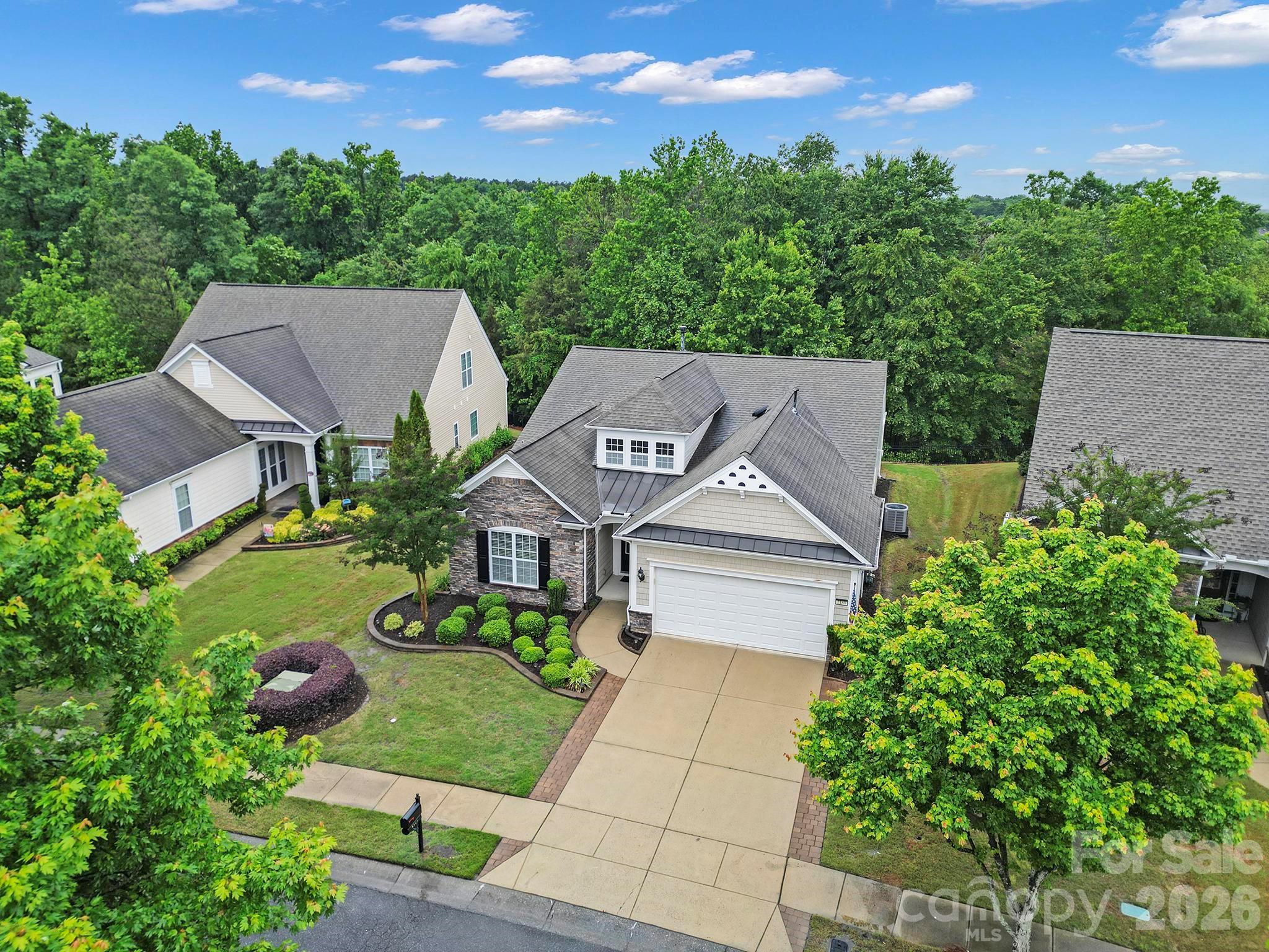 2180 Hartwell Lane — photo