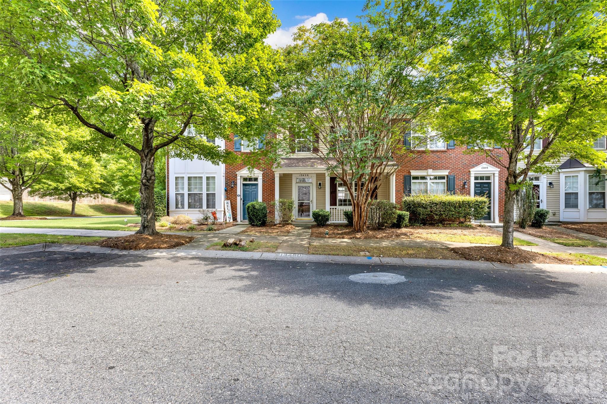 13450 Delstone Drive — photo