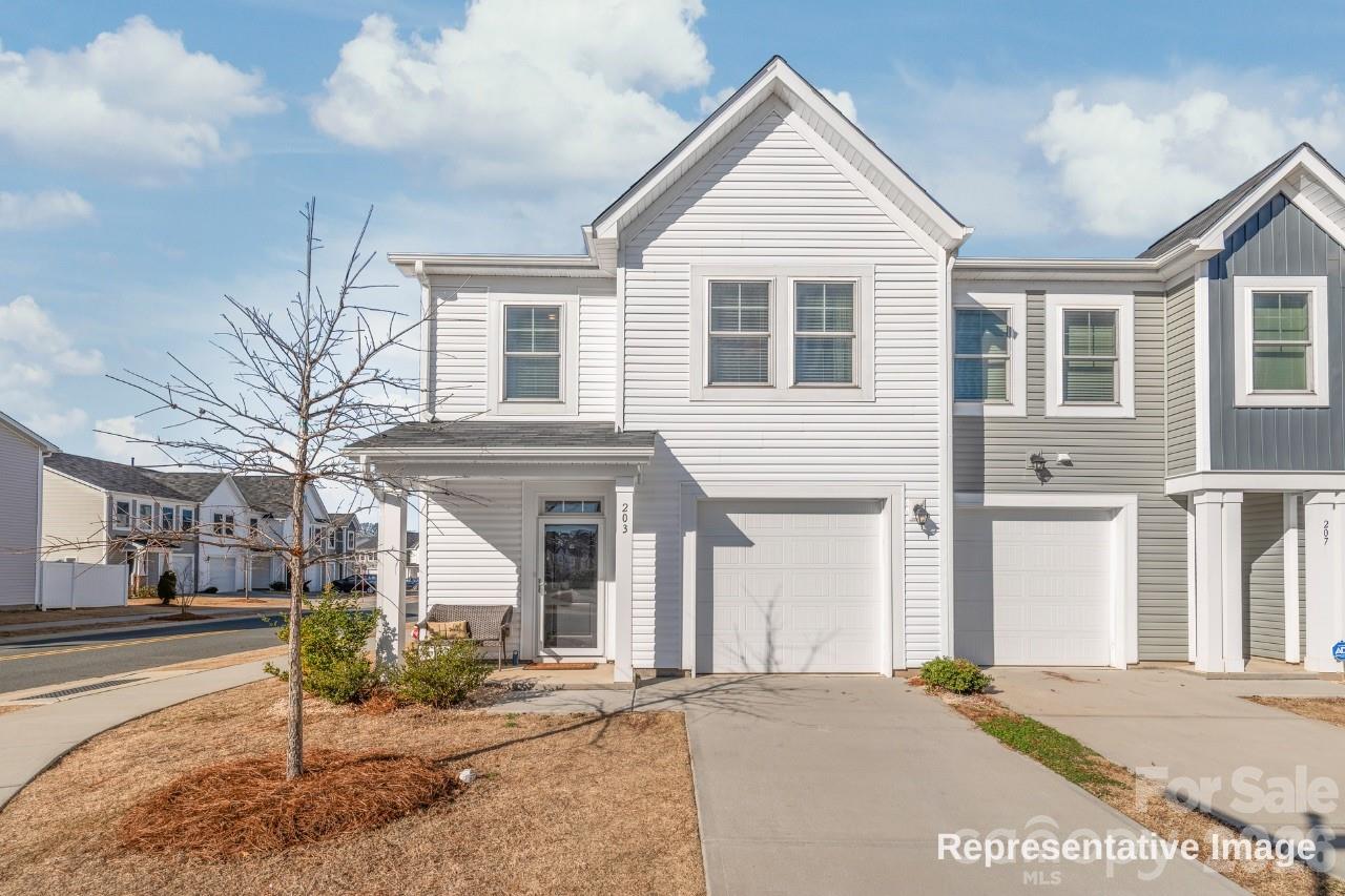 196 Briana Marie Way — photo