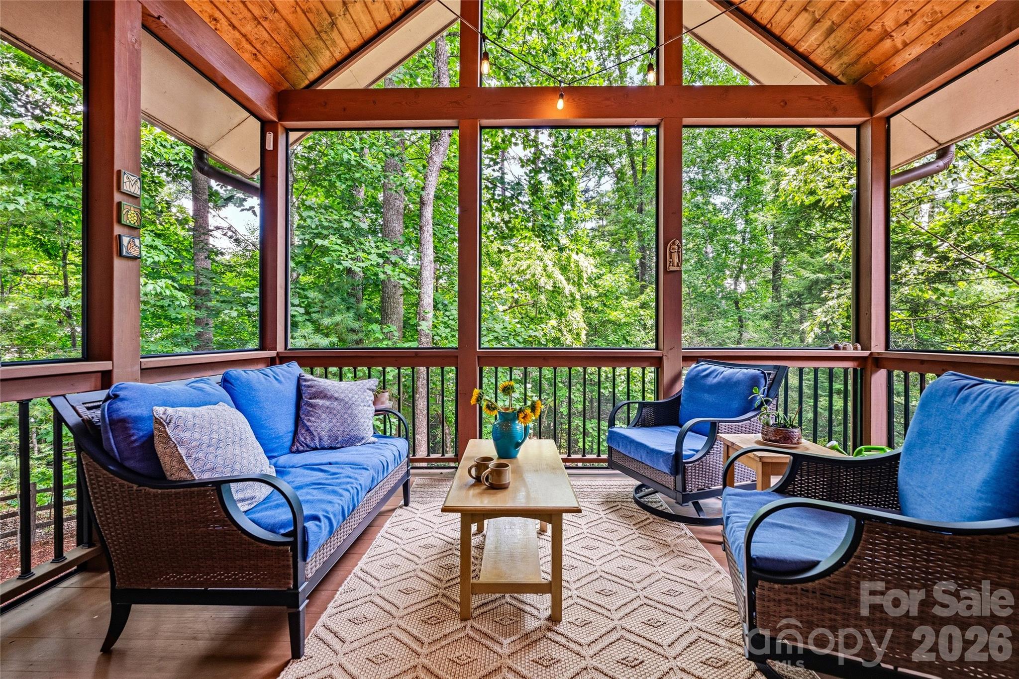 15 E Owl Creek Lane — photo