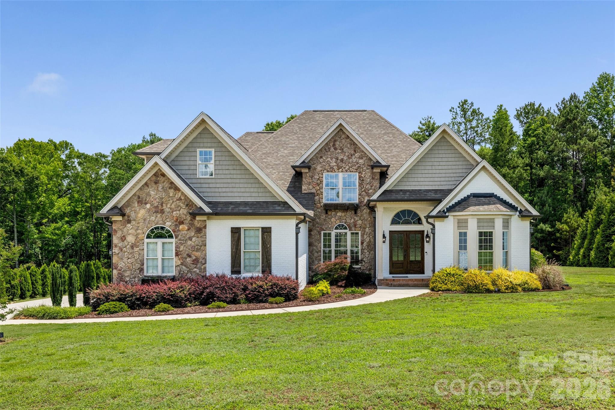 2015 Pierson Drive — photo