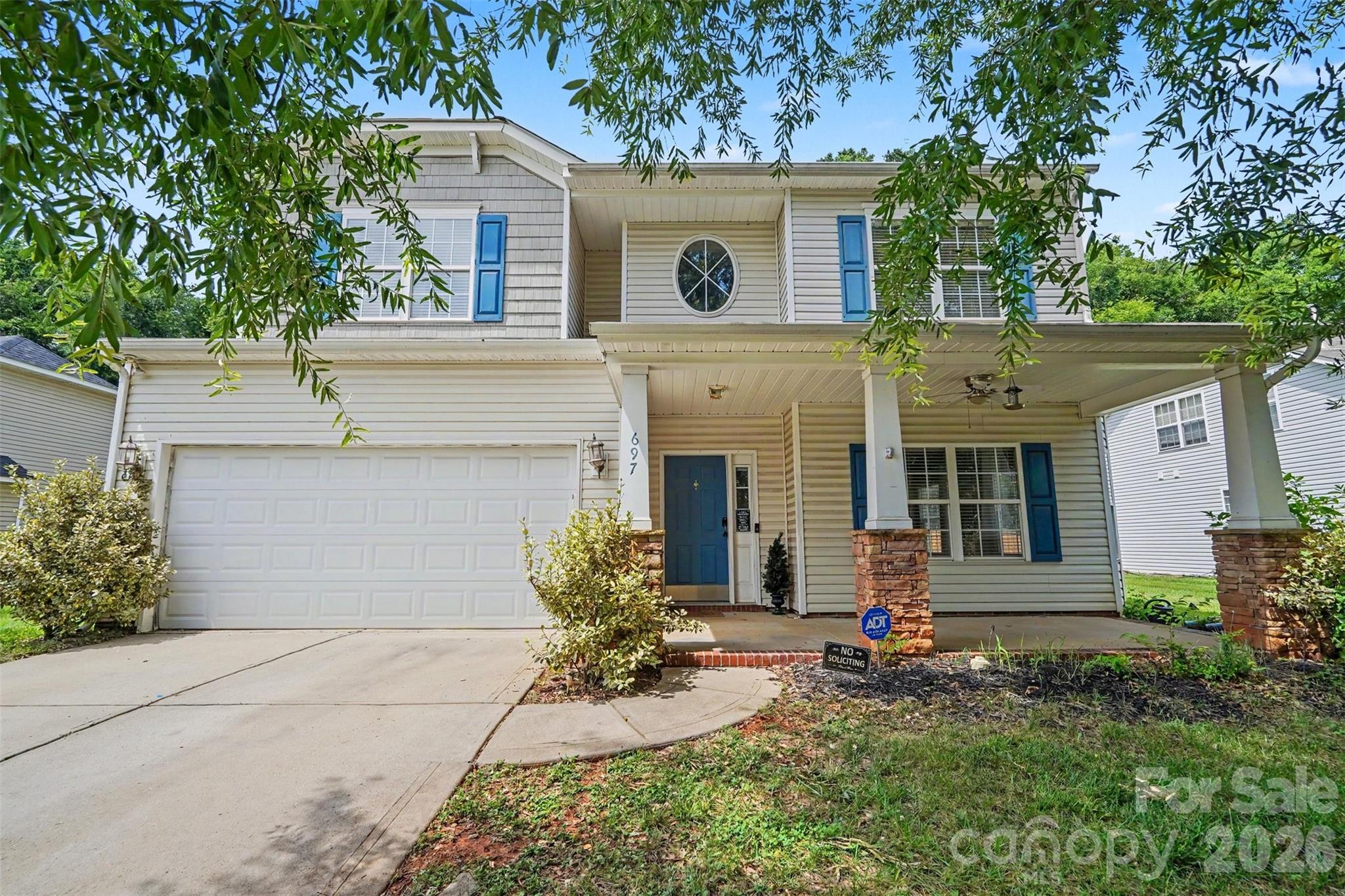 697 Yvonne Drive SW — photo
