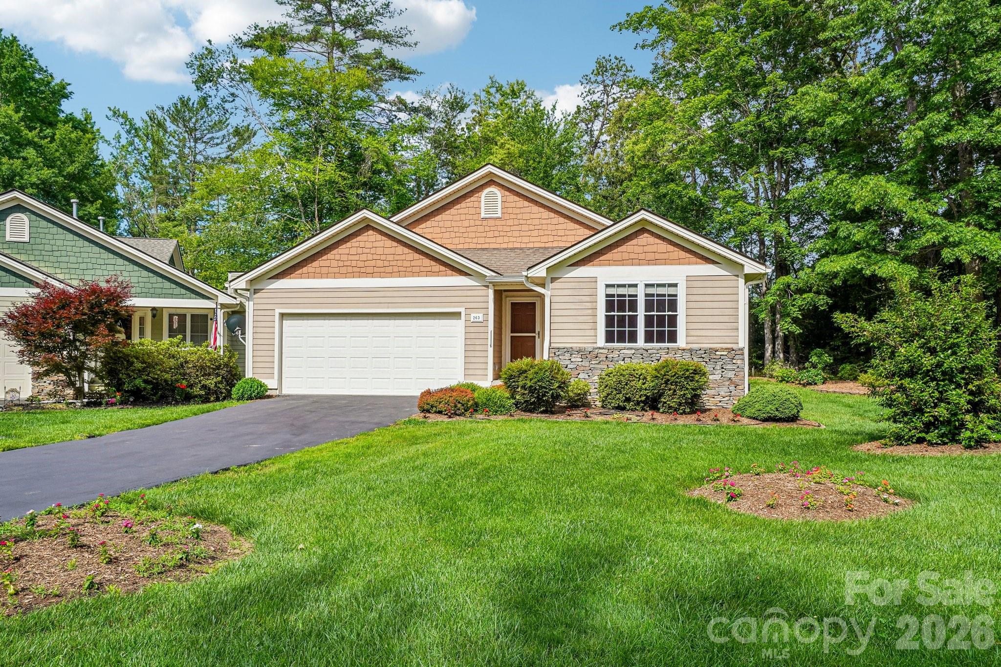263 Fairway View Drive — photo