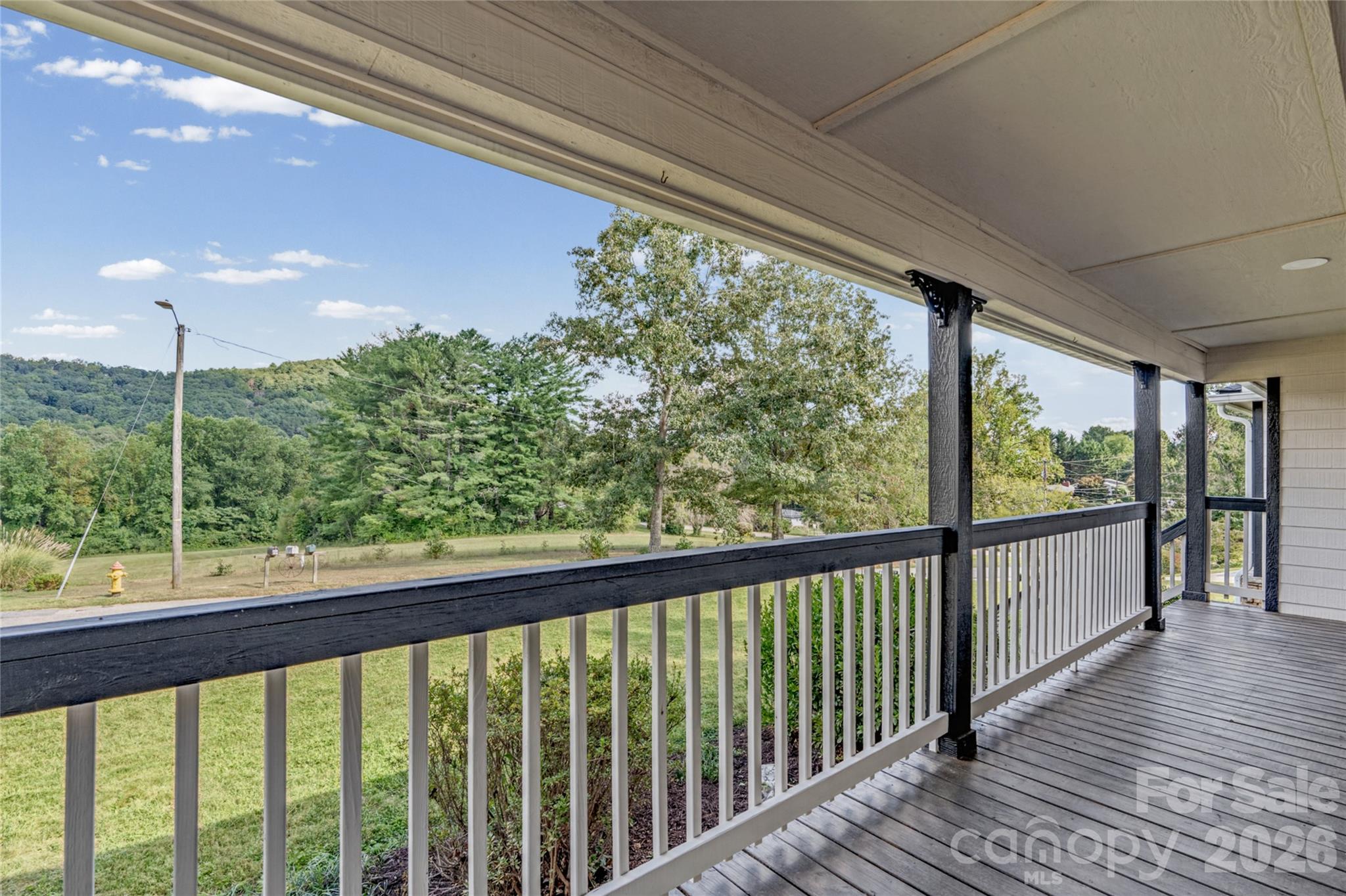 540 Old Haw Creek Road — photo