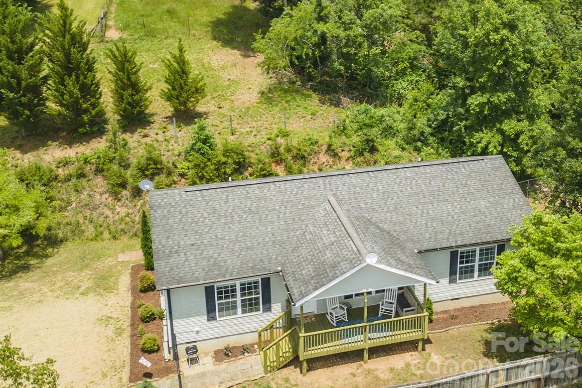25 Inglescott Way — photo