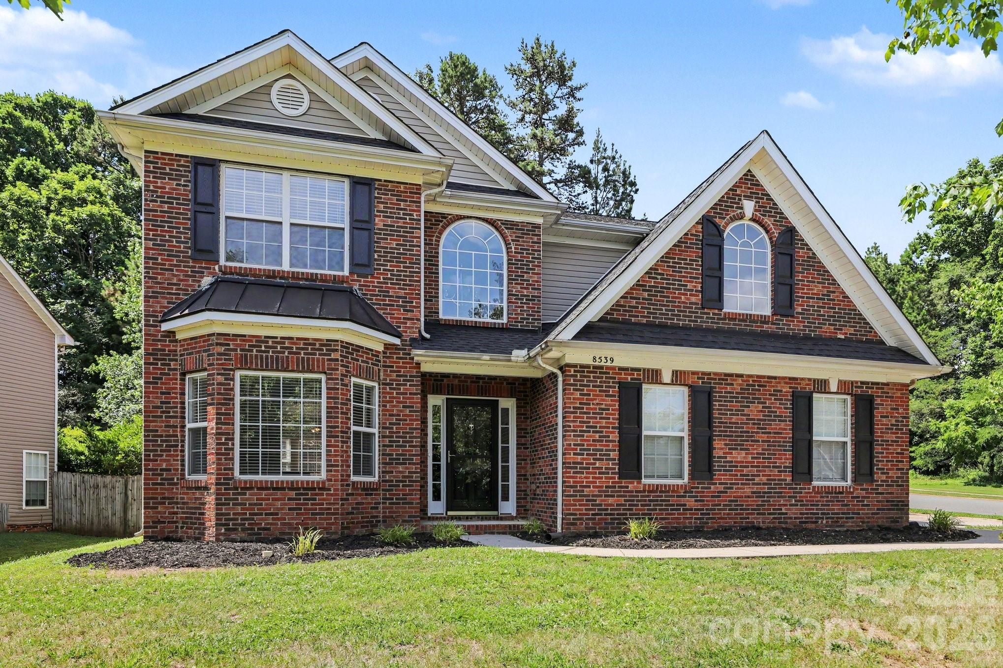 8539 Suttonview Drive — photo