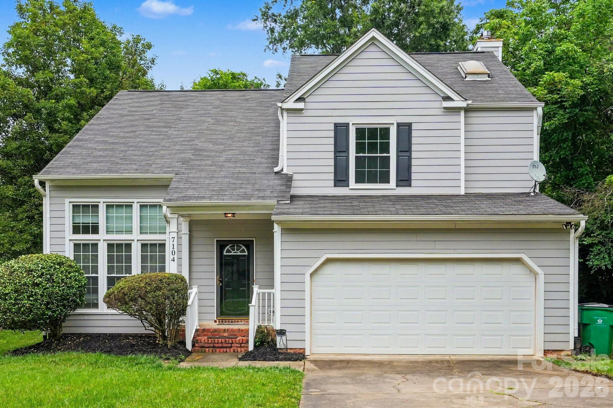 7104 Kinsmore Lane — photo