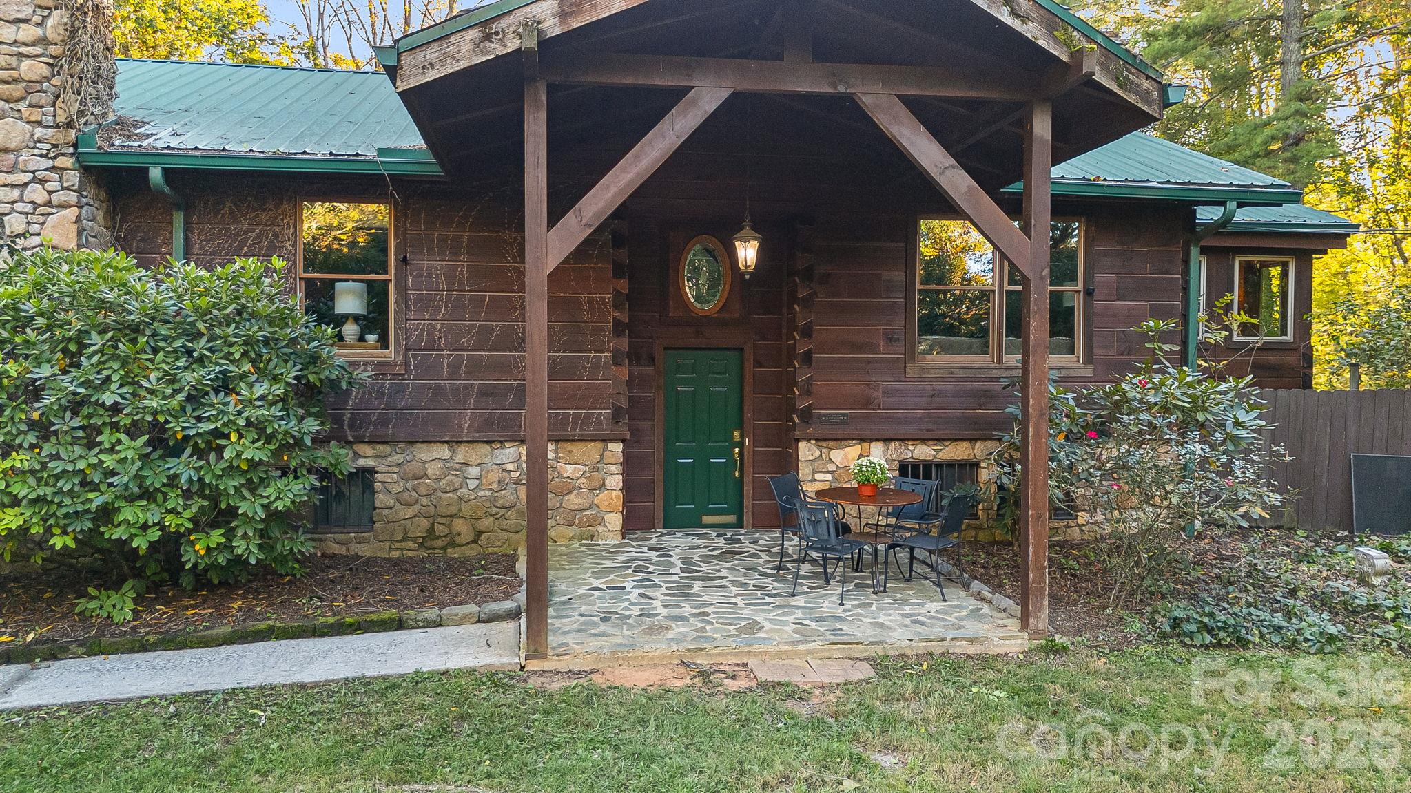 104 Paramount Drive — photo