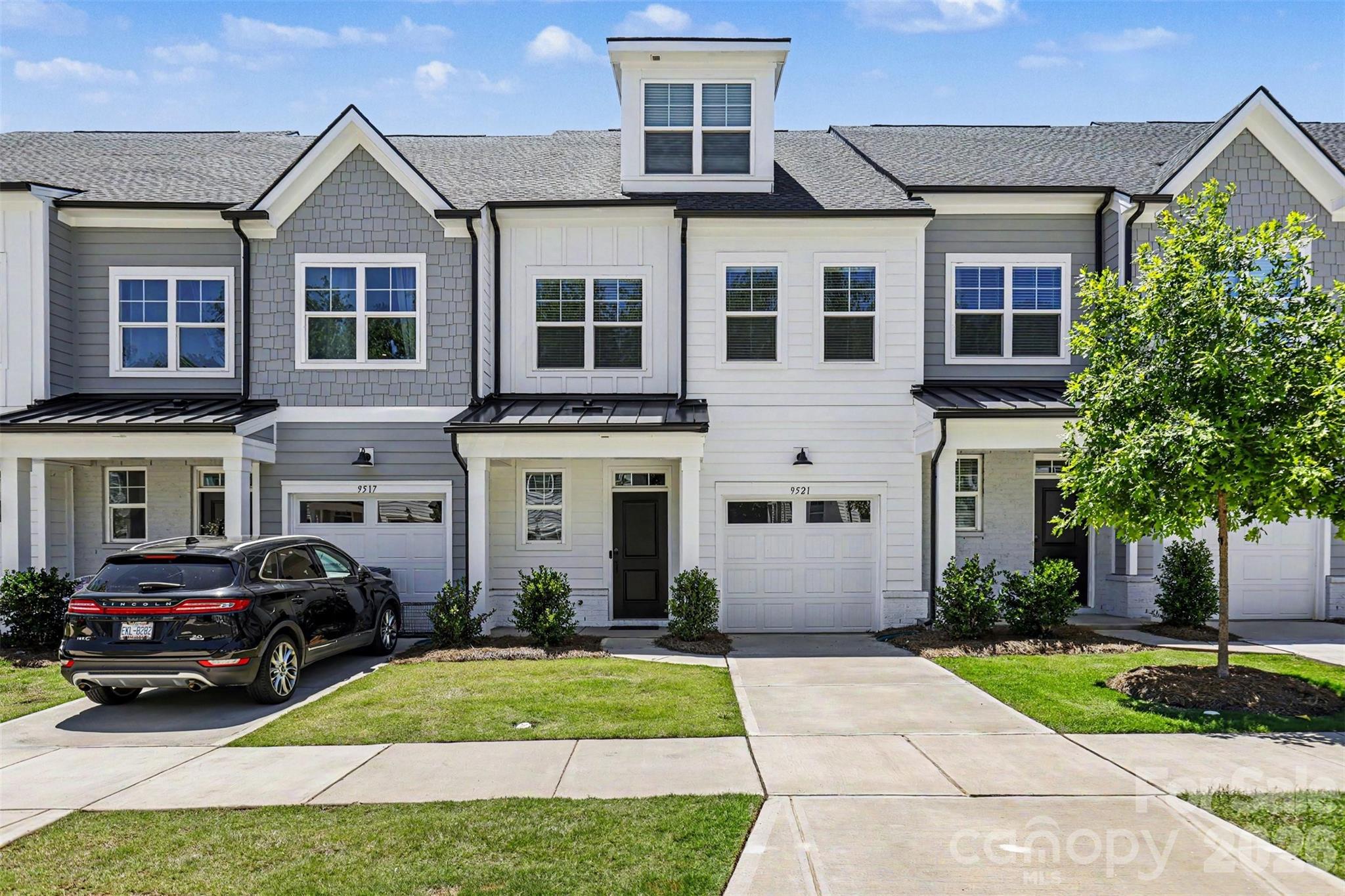 9521 Munsing Drive — photo