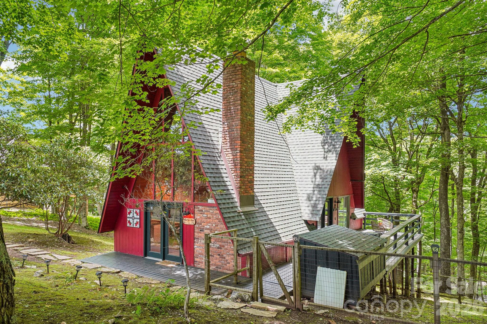 201 Hampton Gap Drive — photo