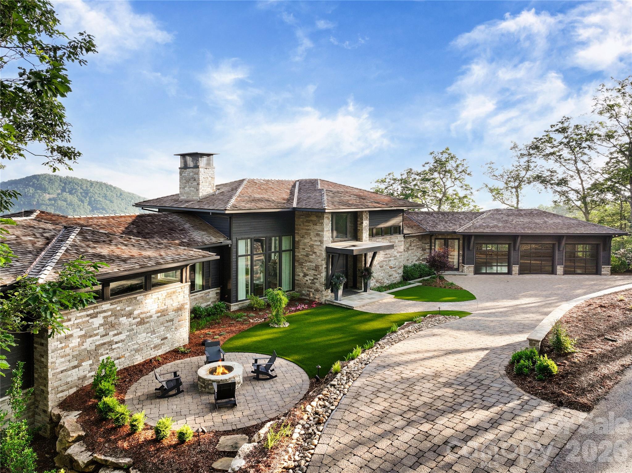 510 Cloud Top Way — photo