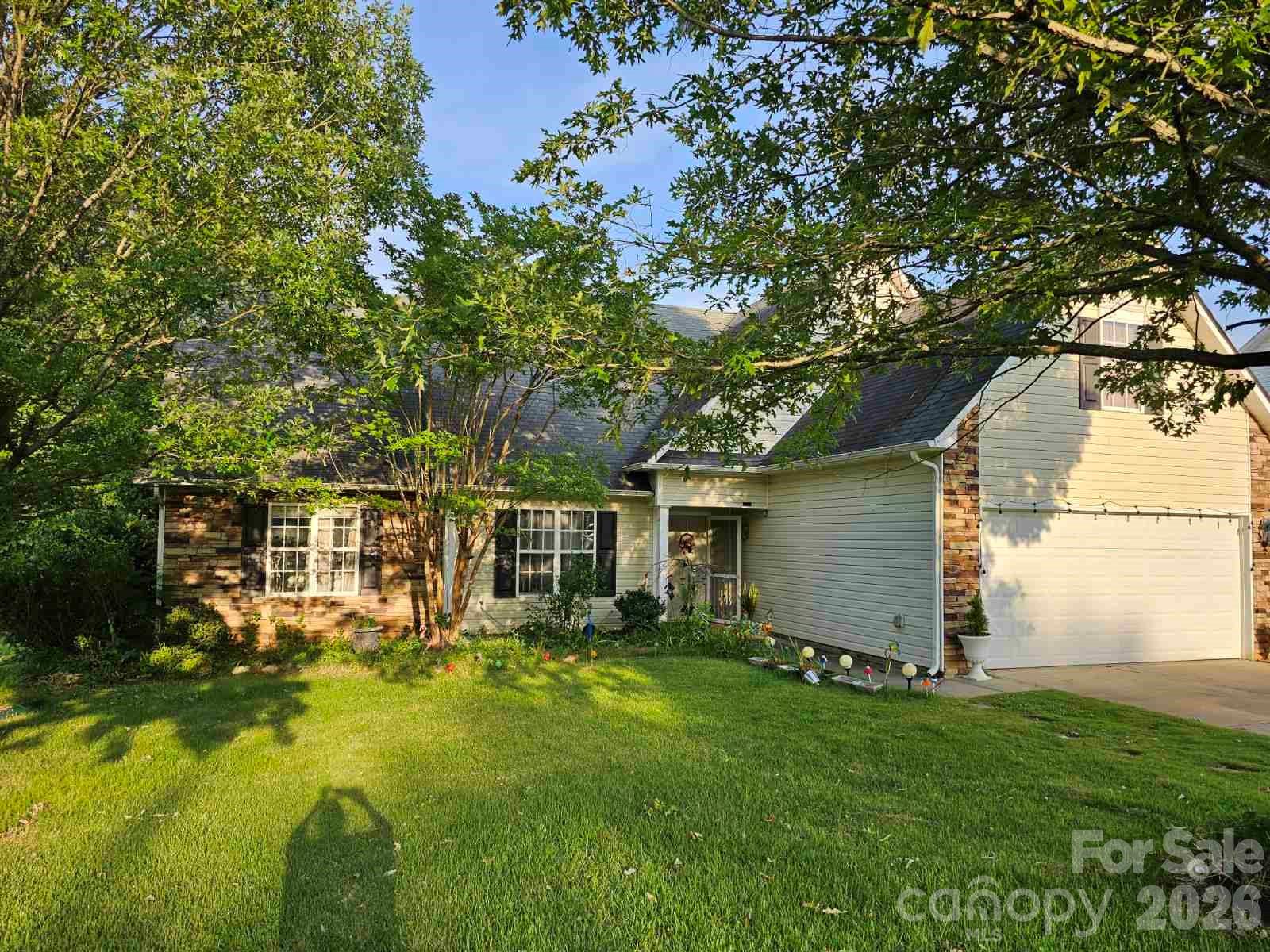3136 Blueberry Drive — photo