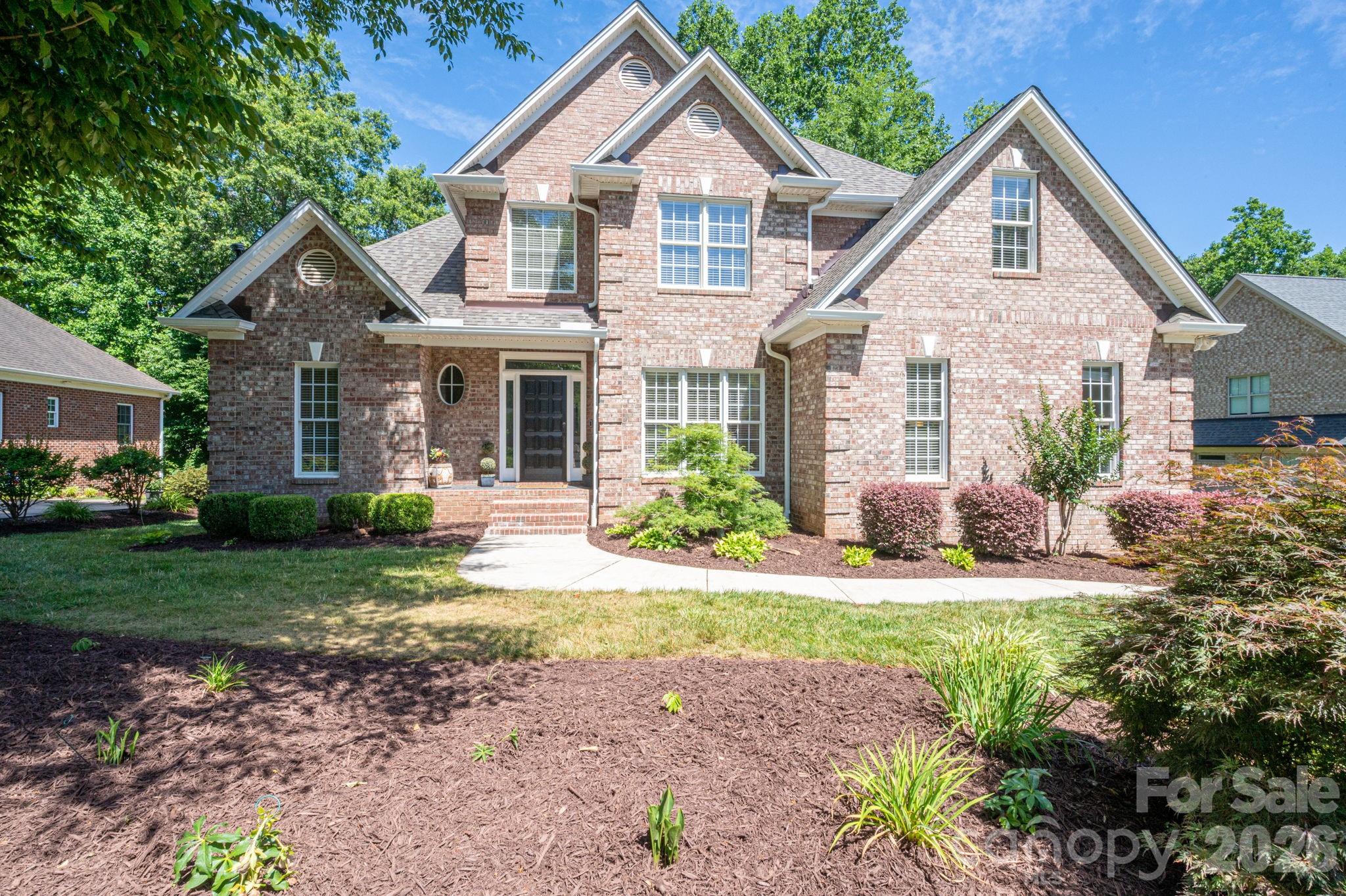 4017 Foxes Trail — photo