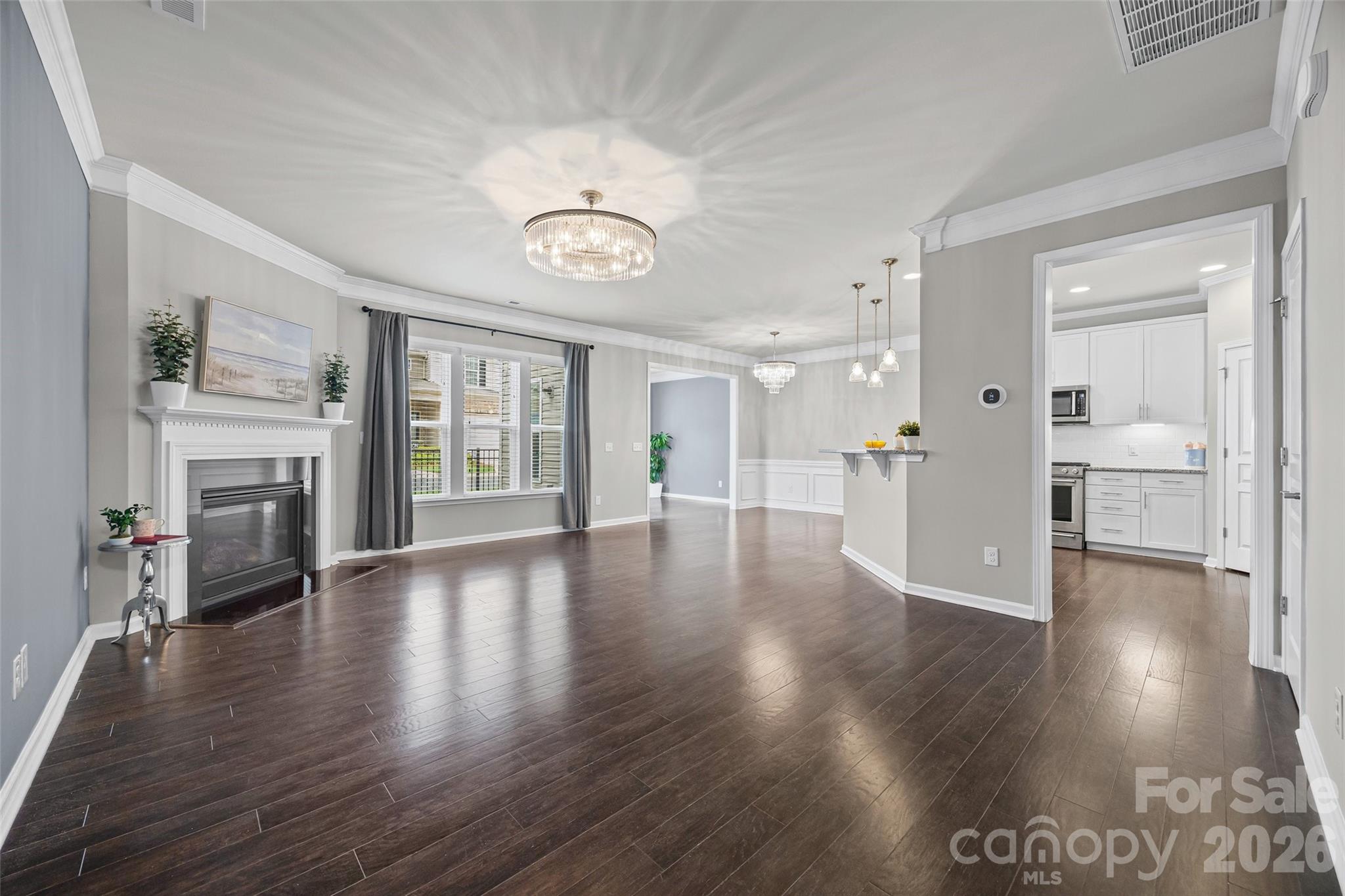 5125 Mount Clare Lane — photo