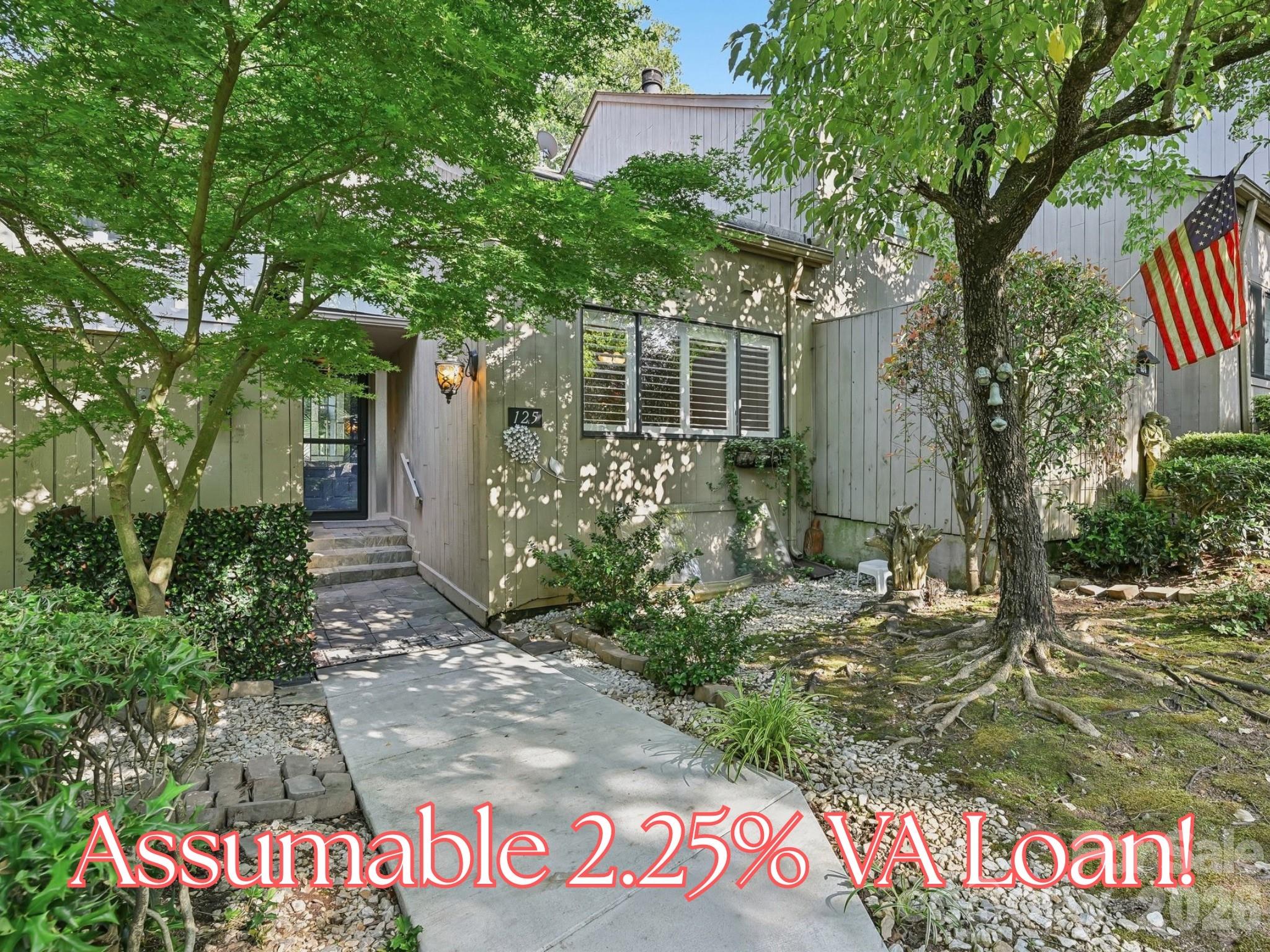 125 Pine Grove Circle — photo