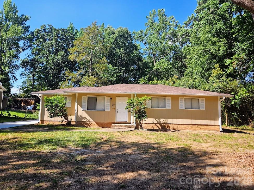 6815 Water Mill Court — photo