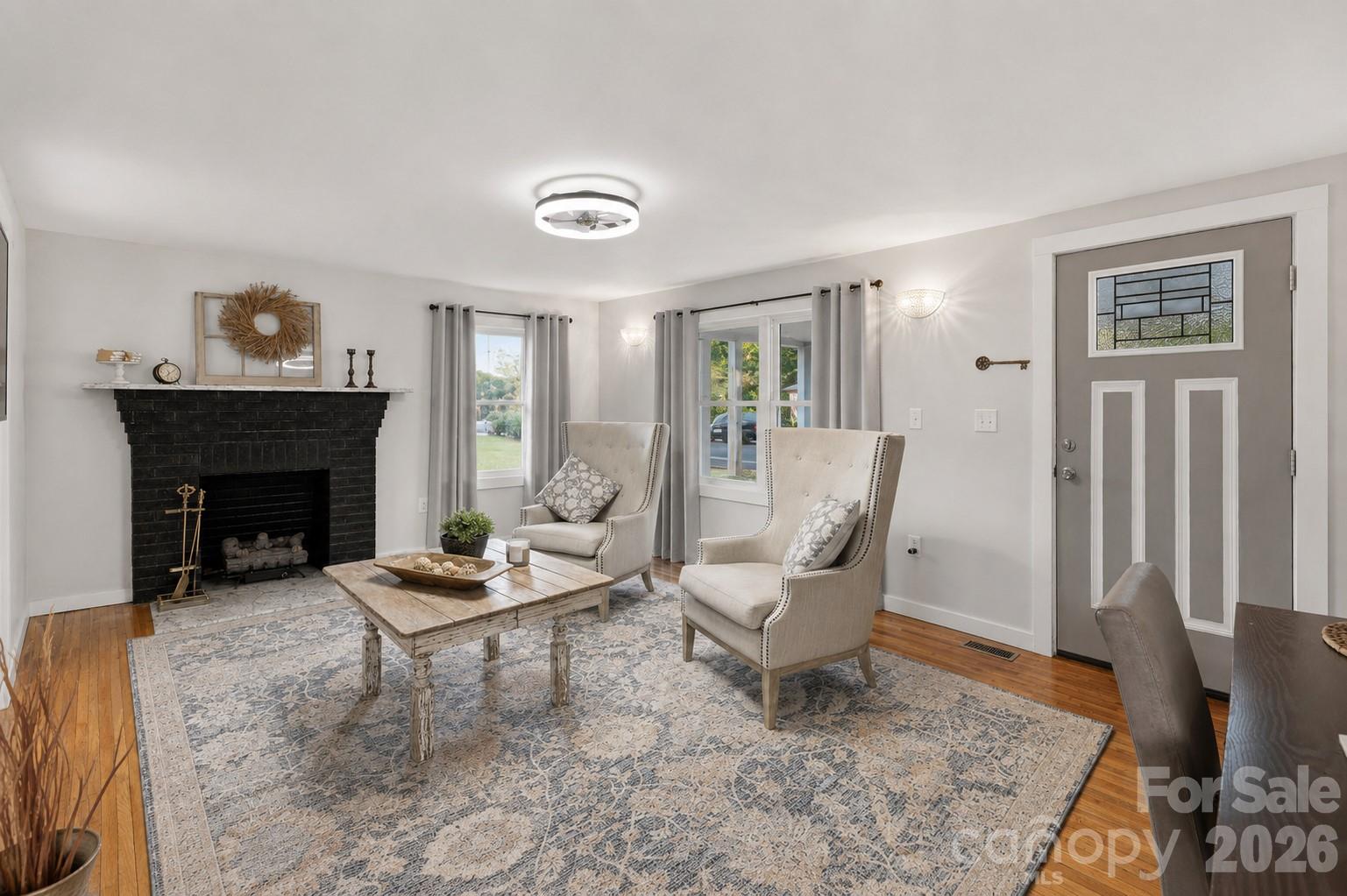 32 W Highland Avenue — photo