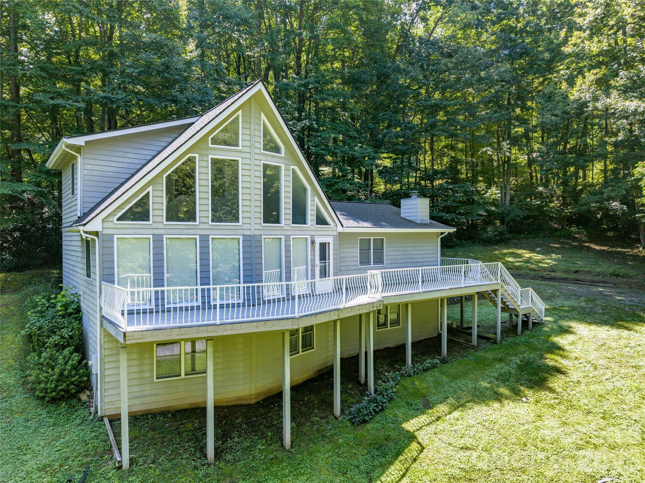 101 Friar Tuck Lane — photo