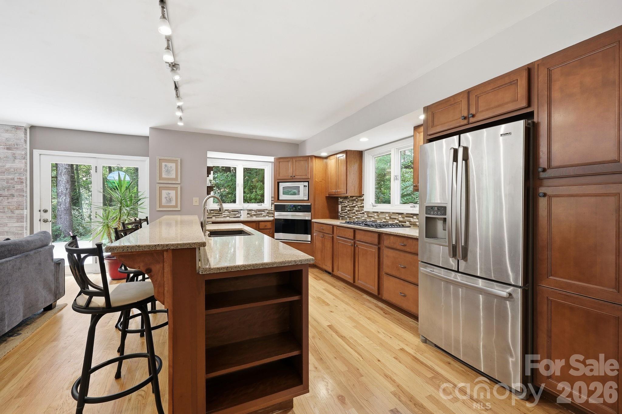 202 Riva Ridge Drive, Fairview, NC 28730 — photo 2