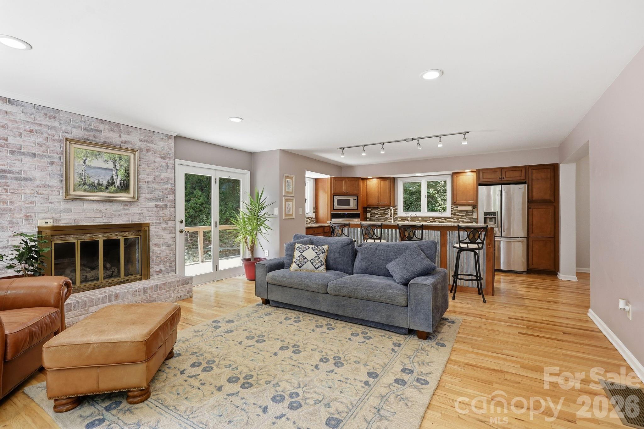 202 Riva Ridge Drive, Fairview, NC 28730 — photo 3