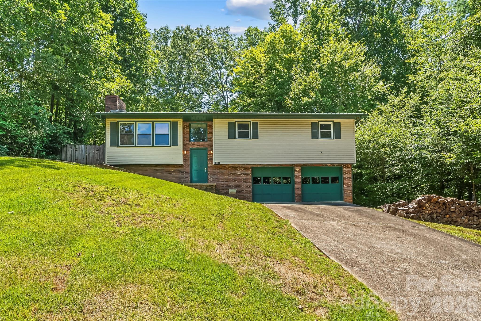 32 Swanns View Drive — photo
