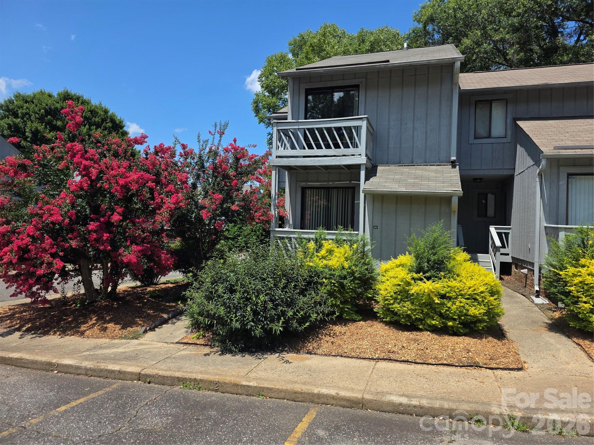 100 Willow Run Drive 22 — photo